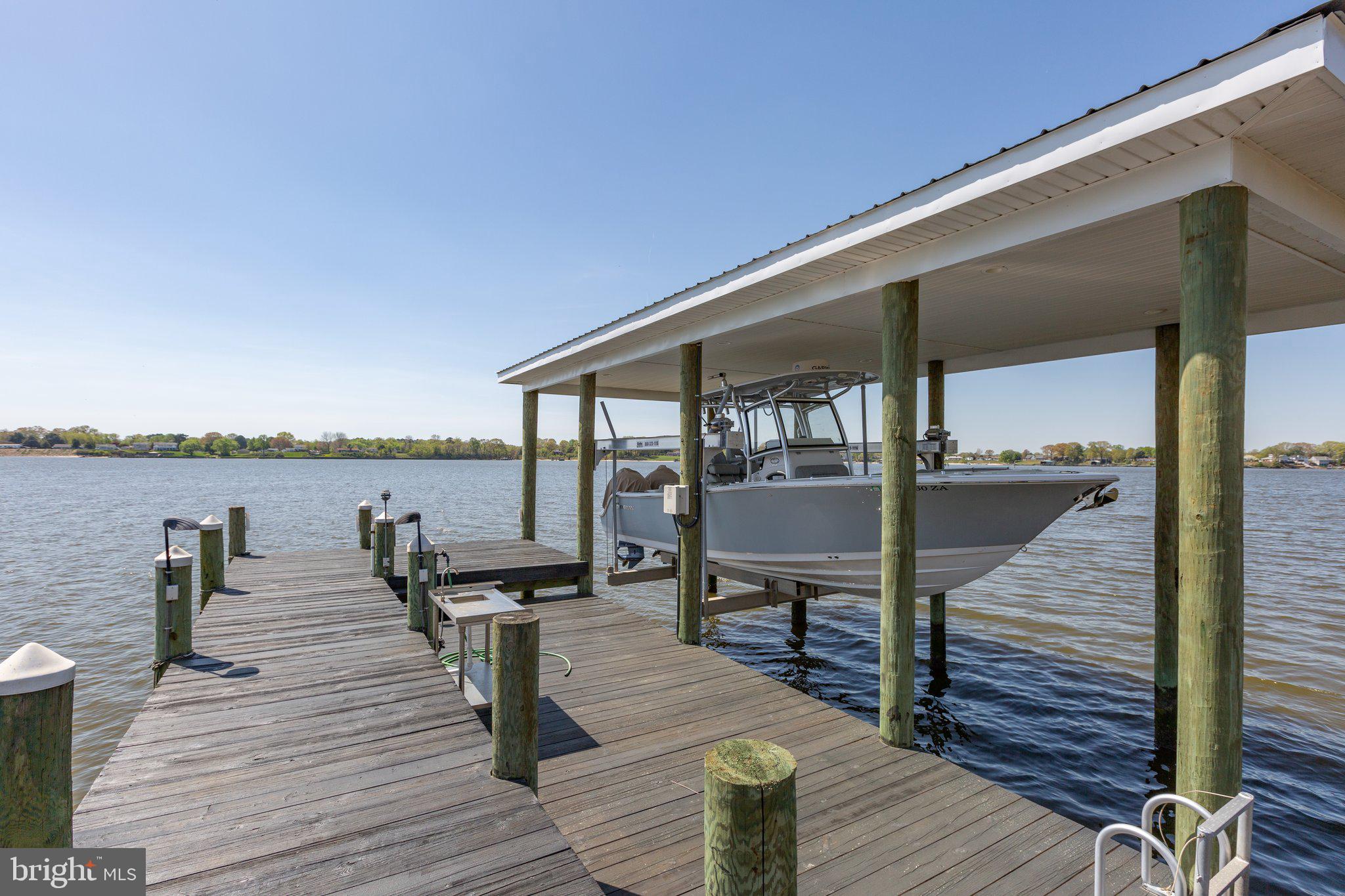 PAYNES POINT - Residential