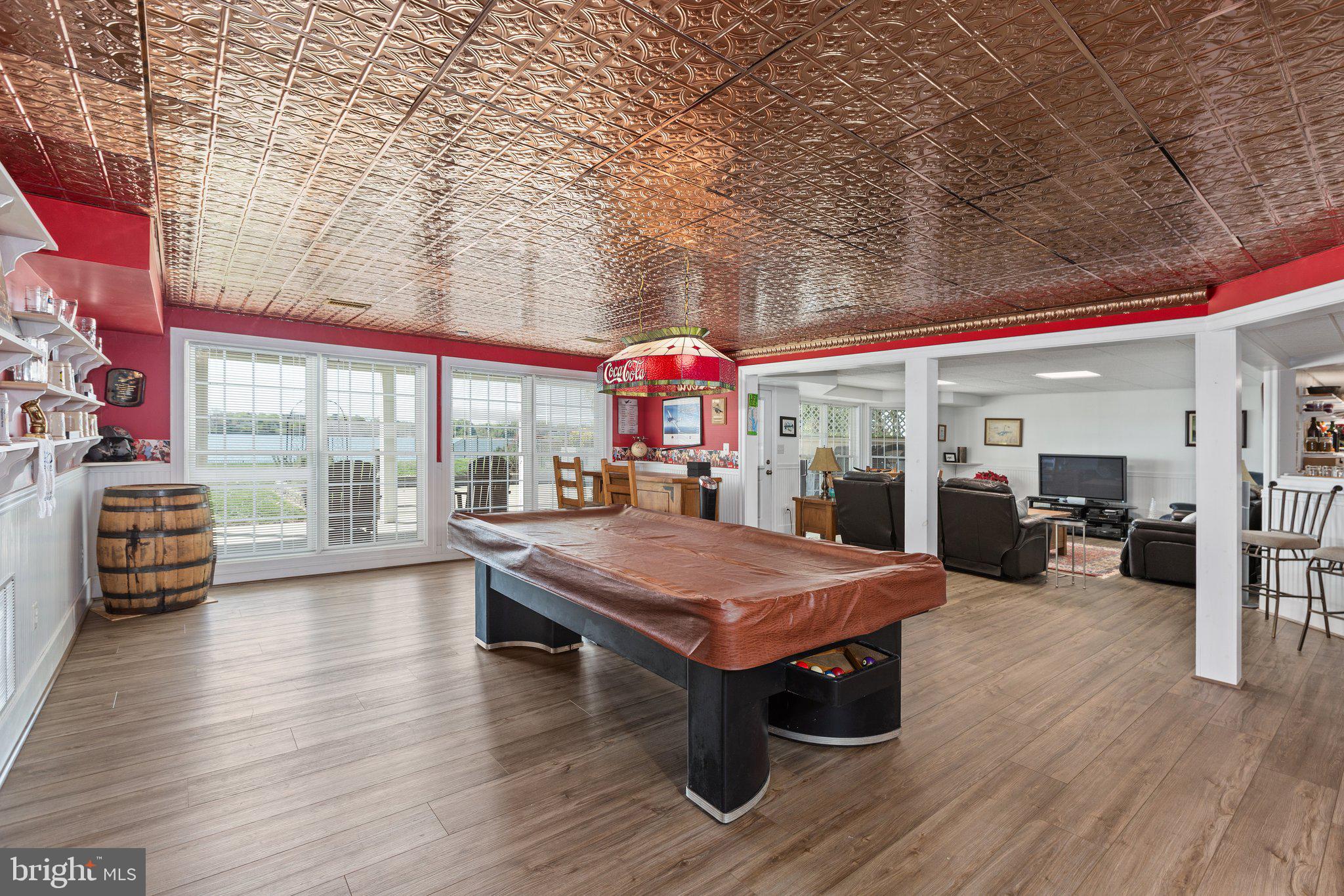 PAYNES POINT - Residential