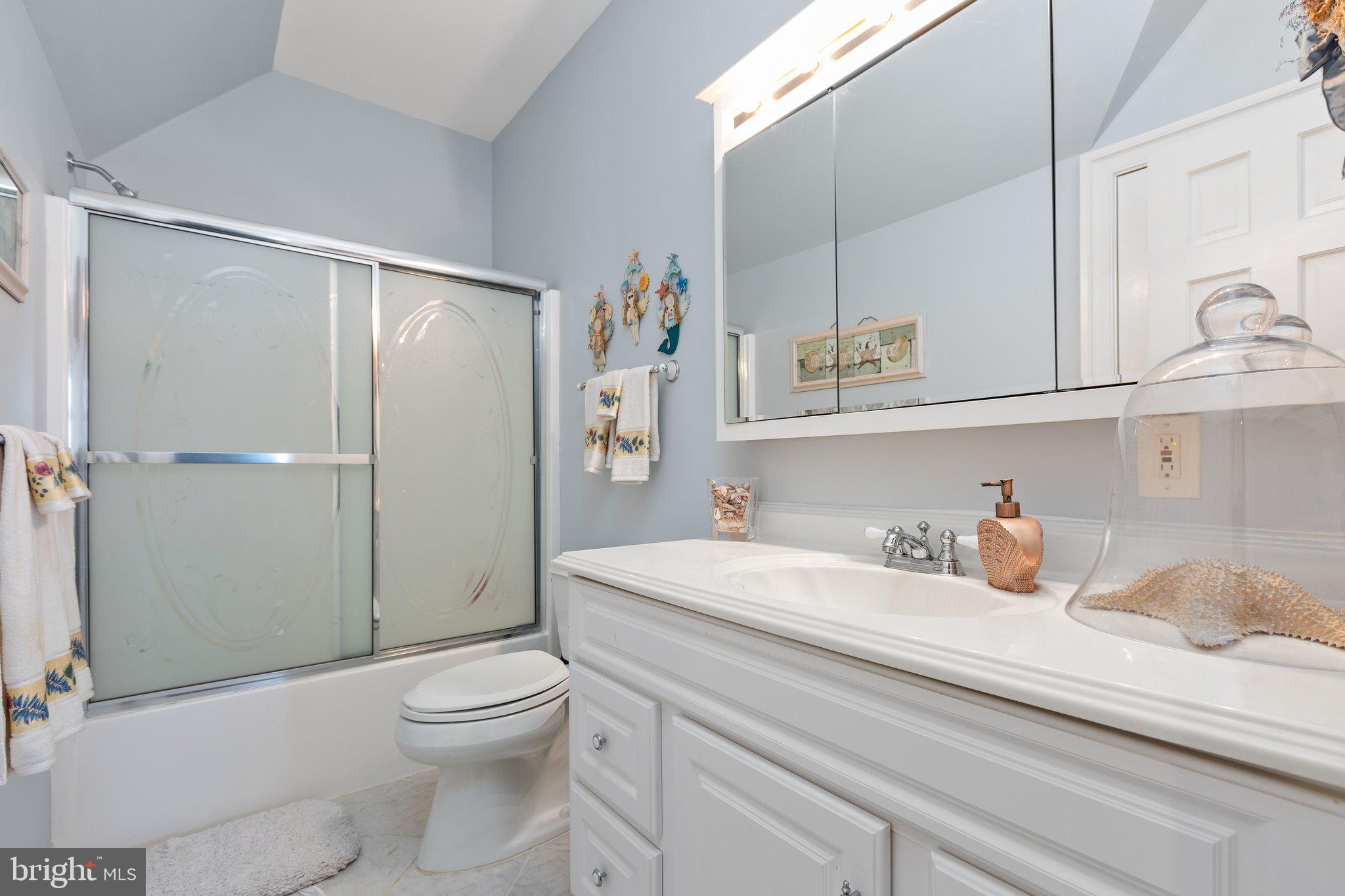 PAYNES POINT - Residential