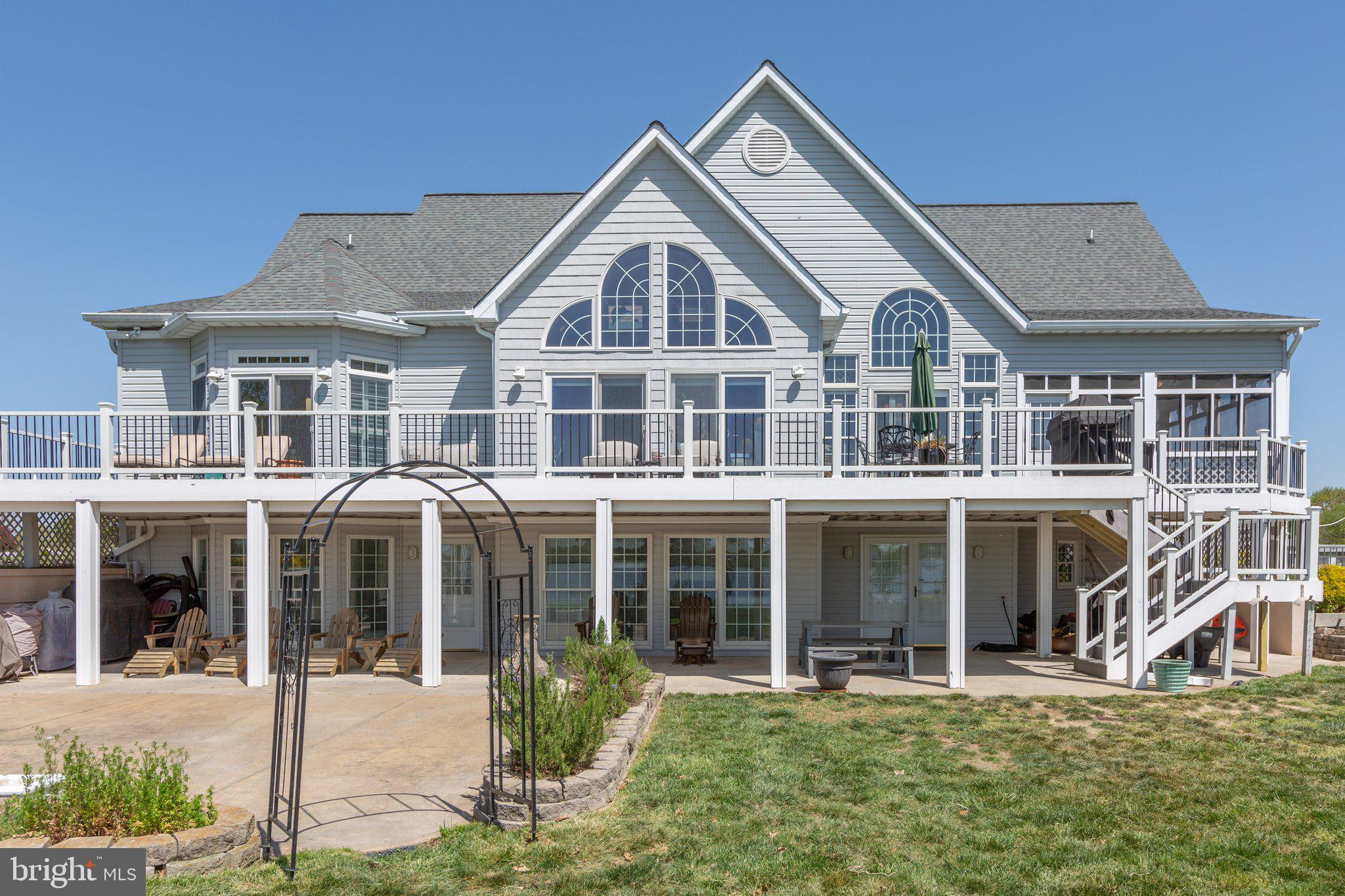 PAYNES POINT - Residential