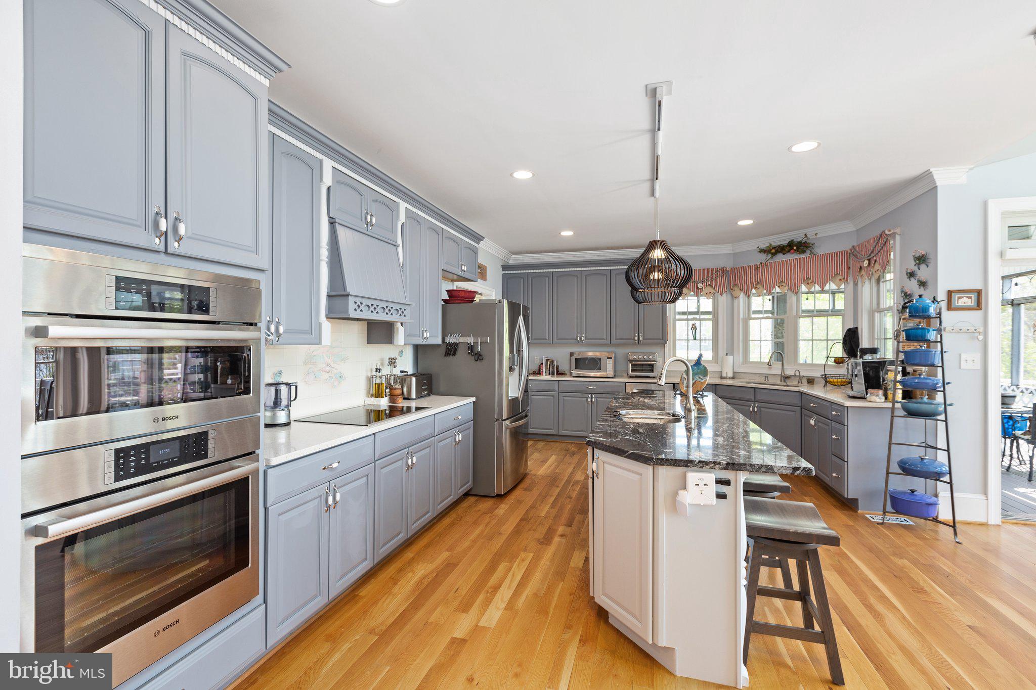 PAYNES POINT - Residential