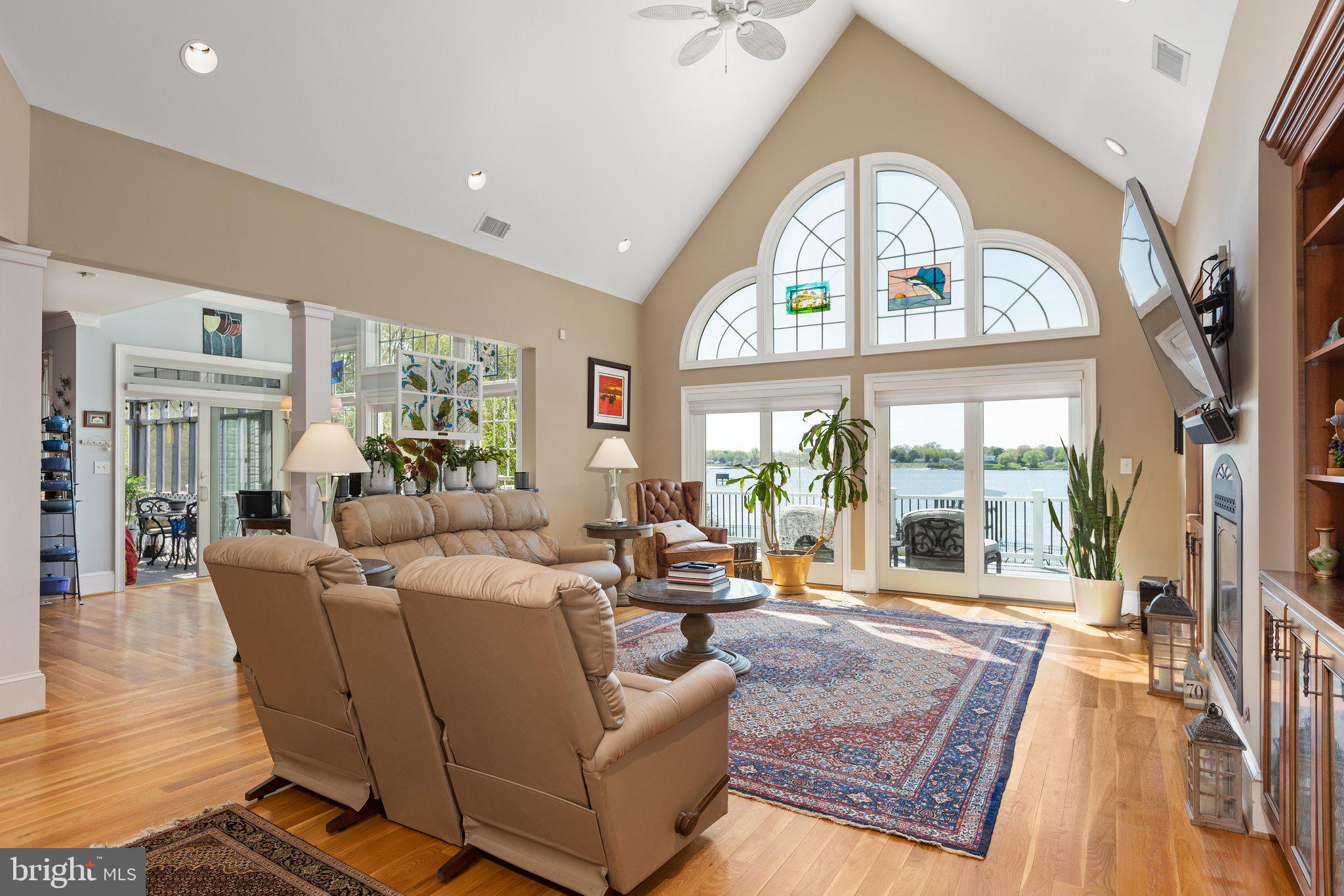 PAYNES POINT - Residential