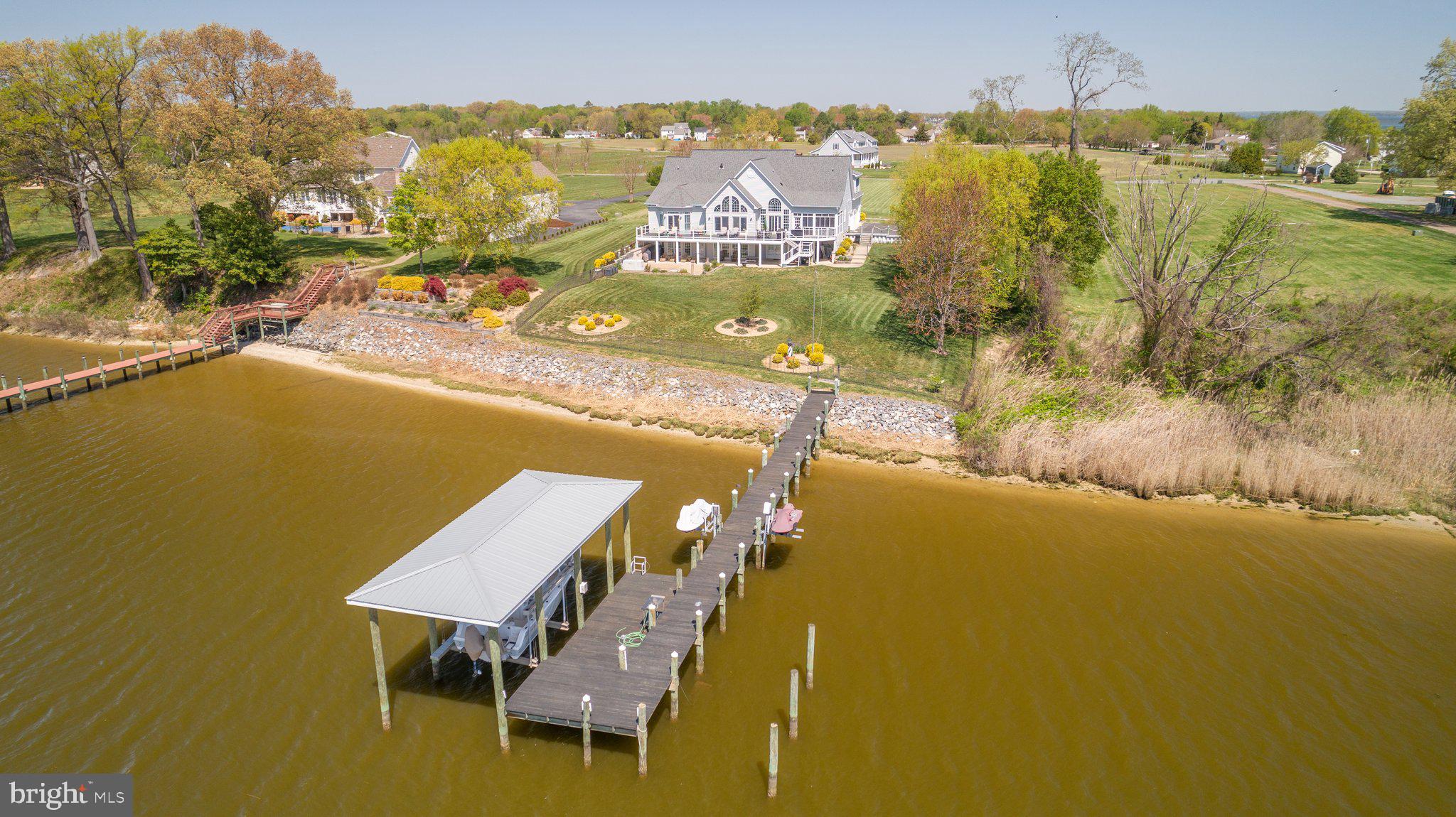 PAYNES POINT - Residential