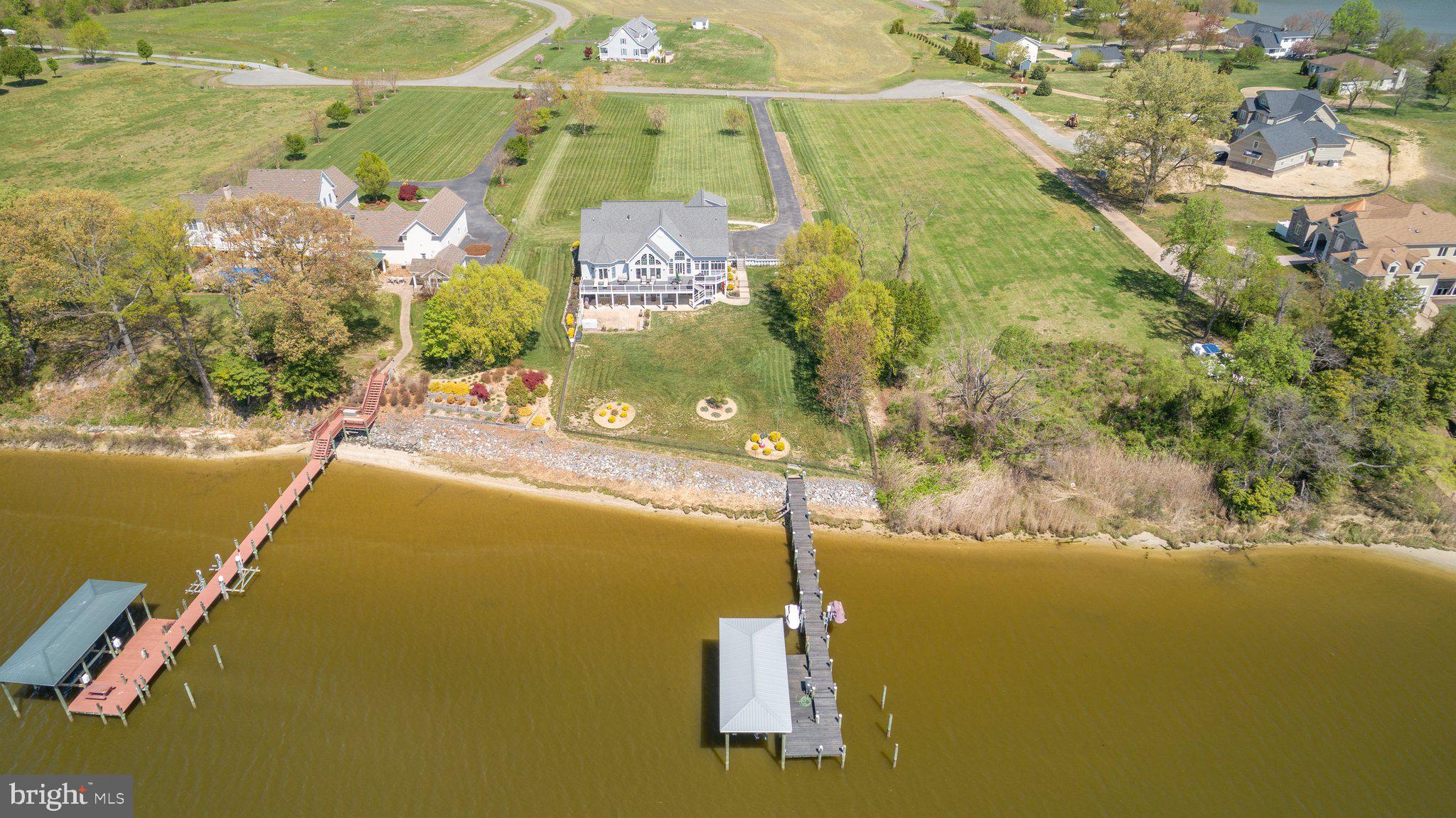 PAYNES POINT - Residential