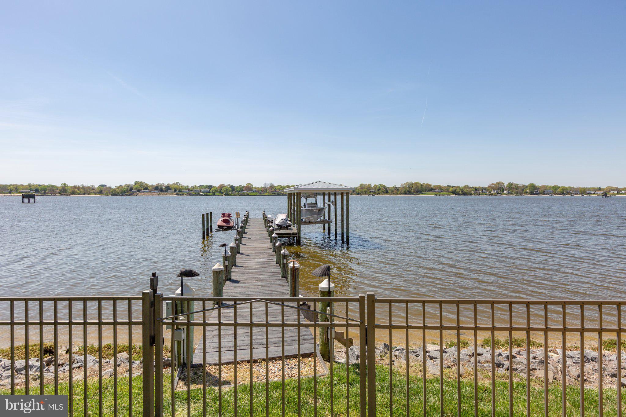 PAYNES POINT - Residential