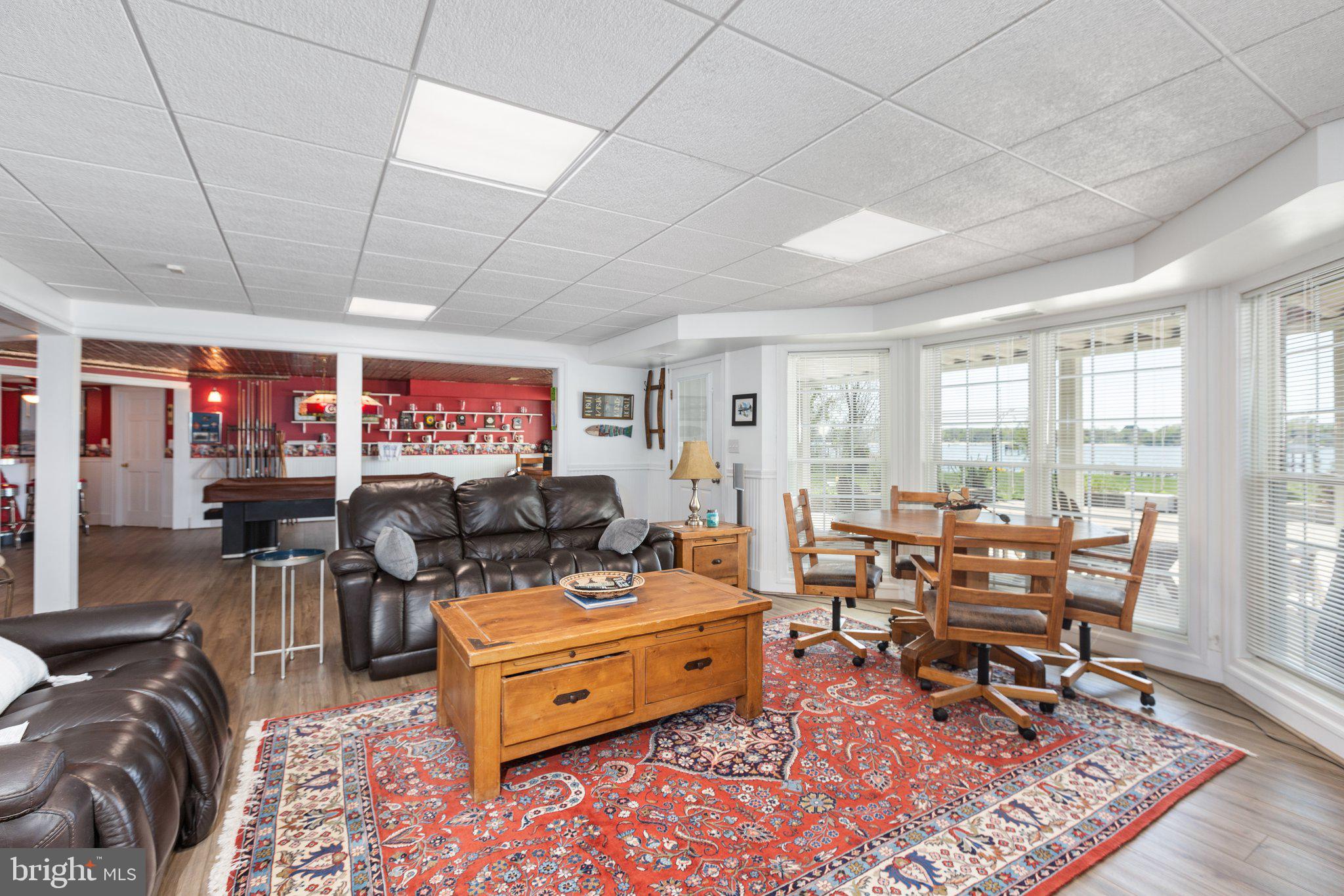 PAYNES POINT - Residential