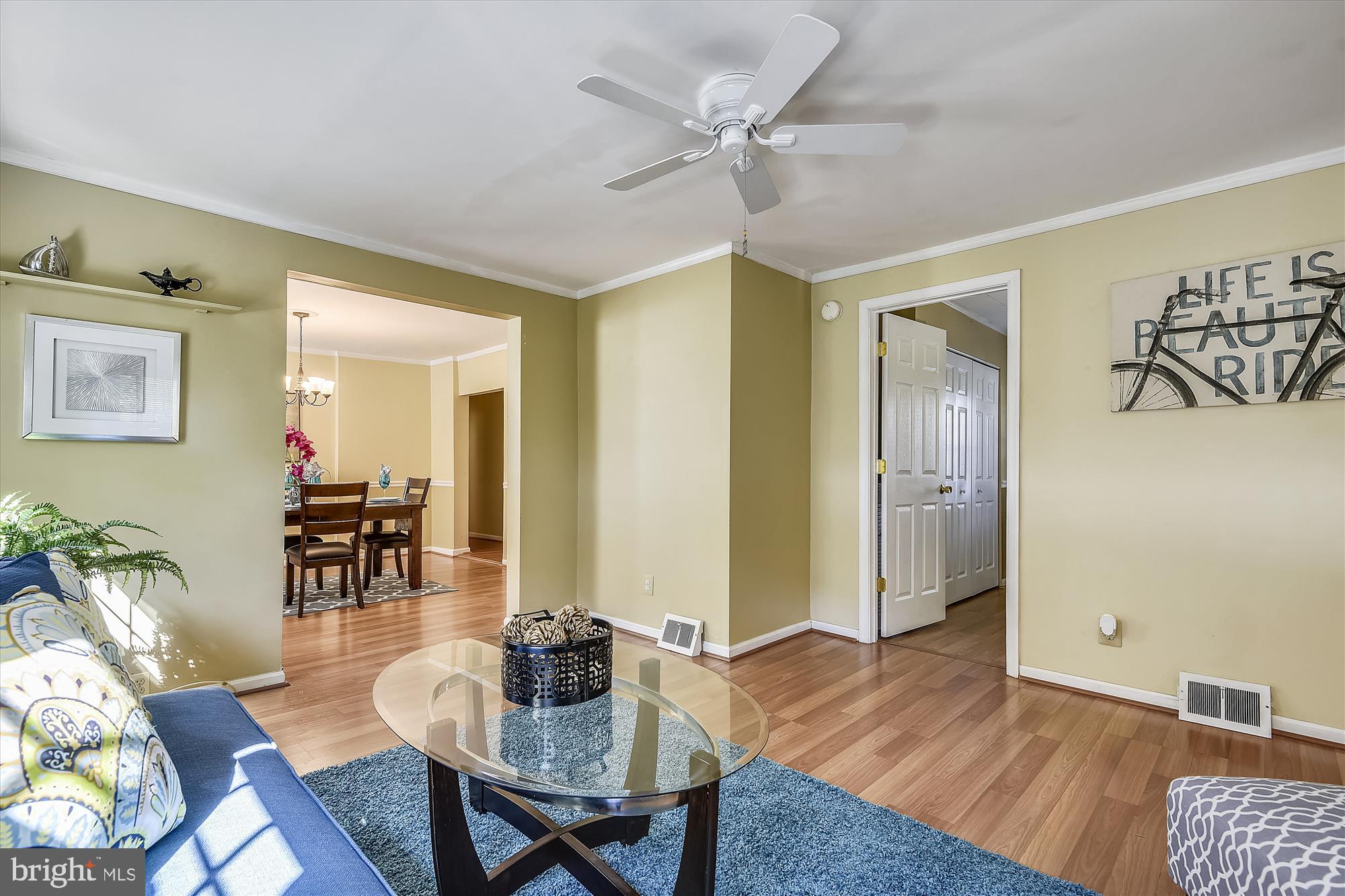 HILLENDALE PARK - Residential