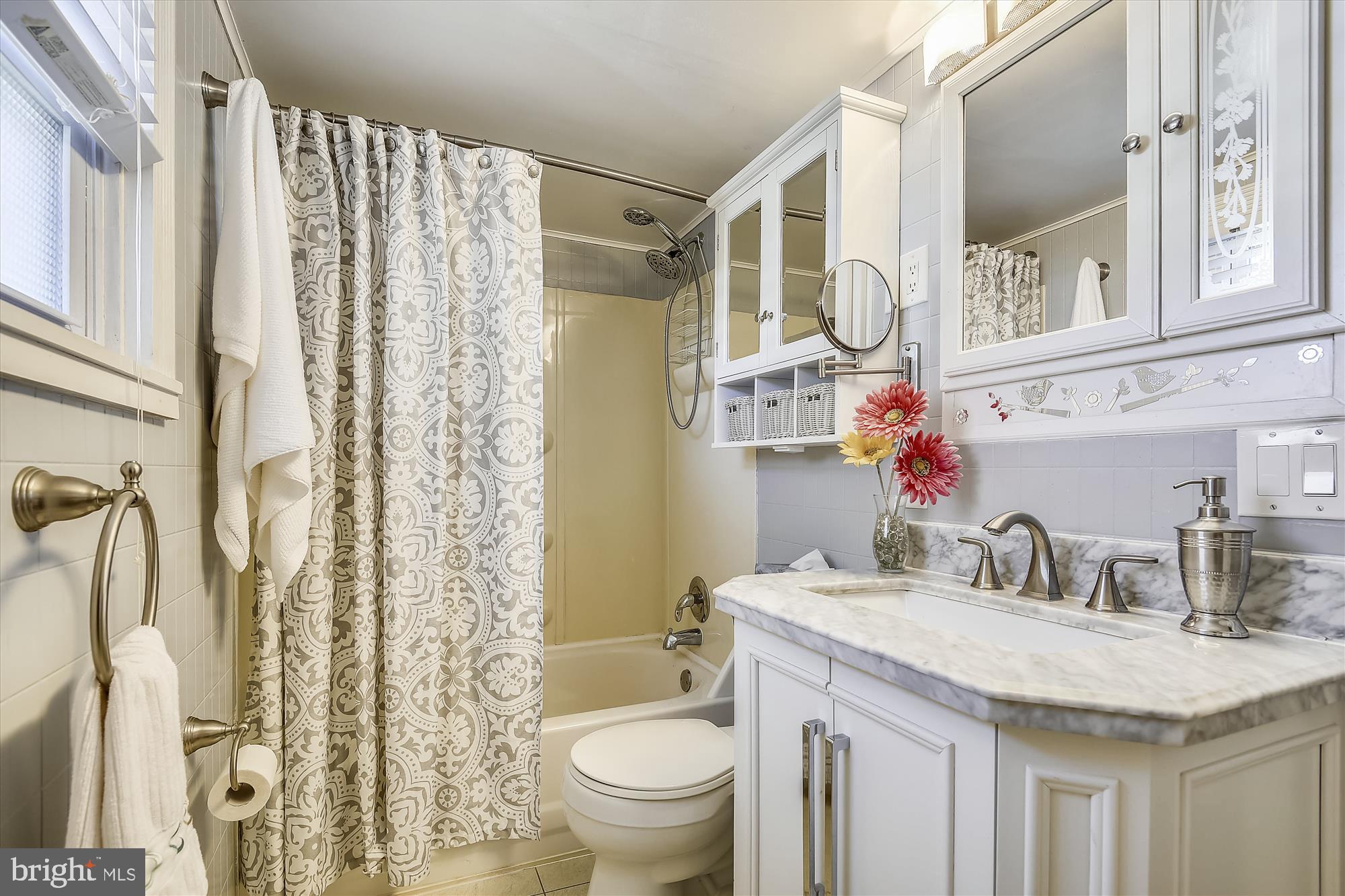 HILLENDALE PARK - Residential