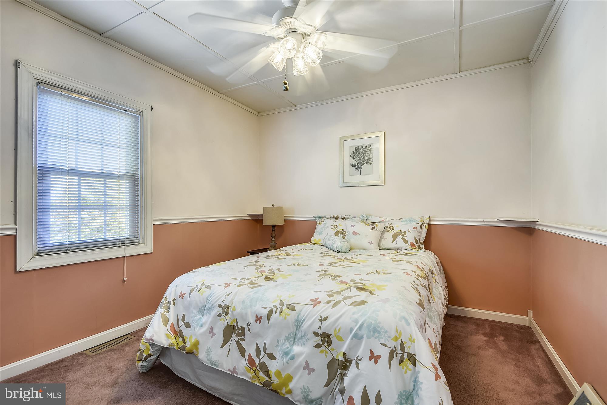 HILLENDALE PARK - Residential