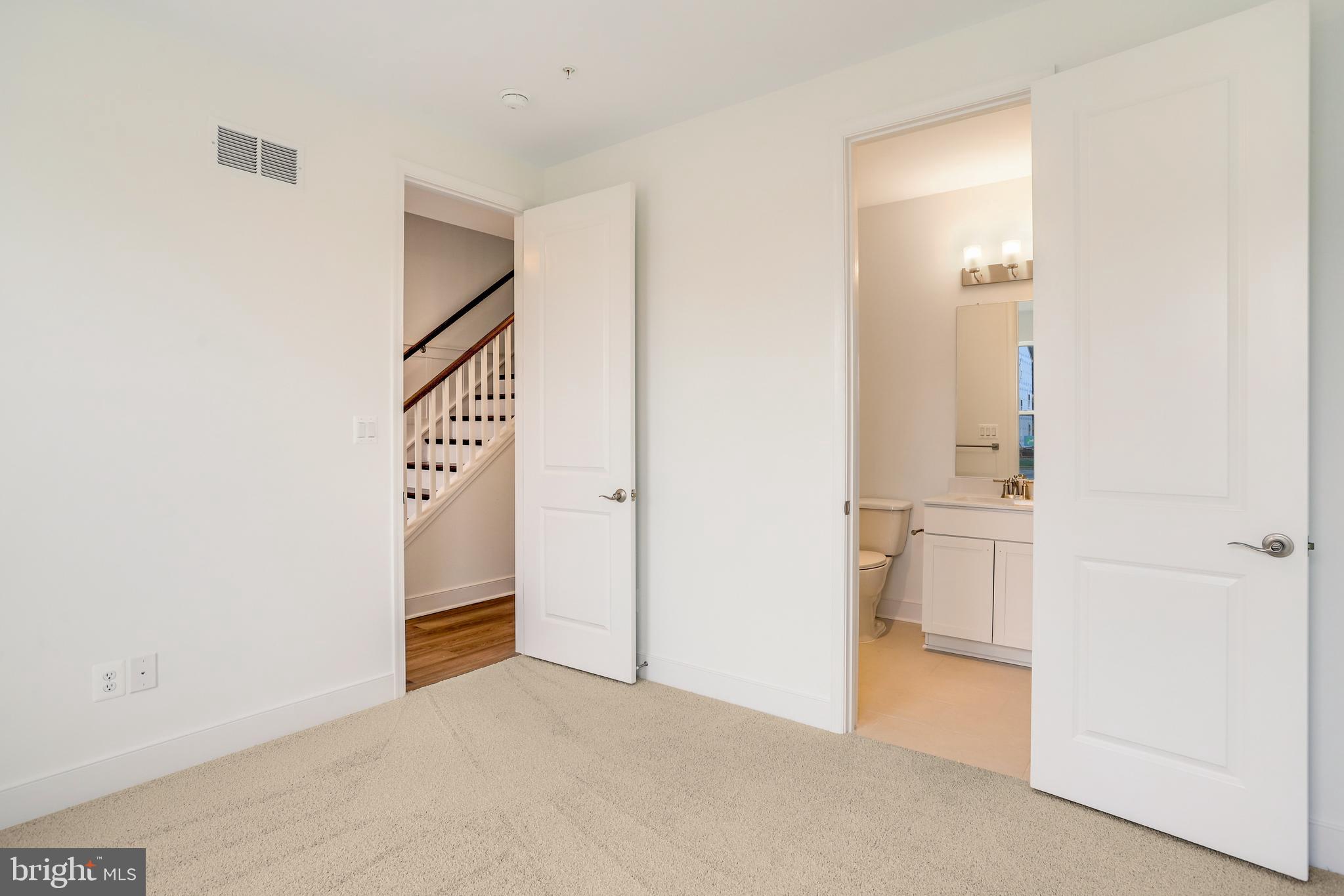 GAMBRILL GLENN - Residential