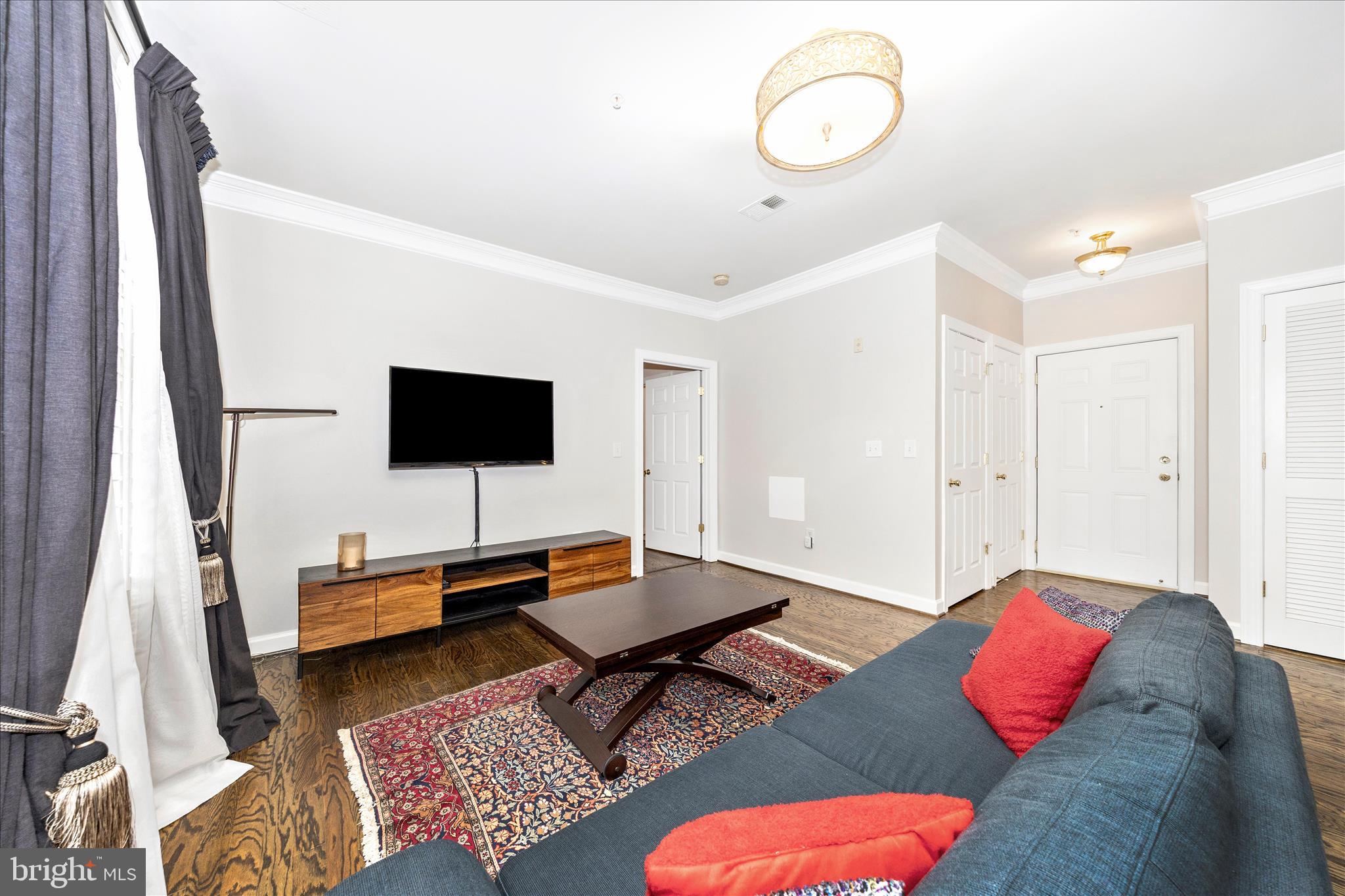 MAXWELL PLACE - Residential