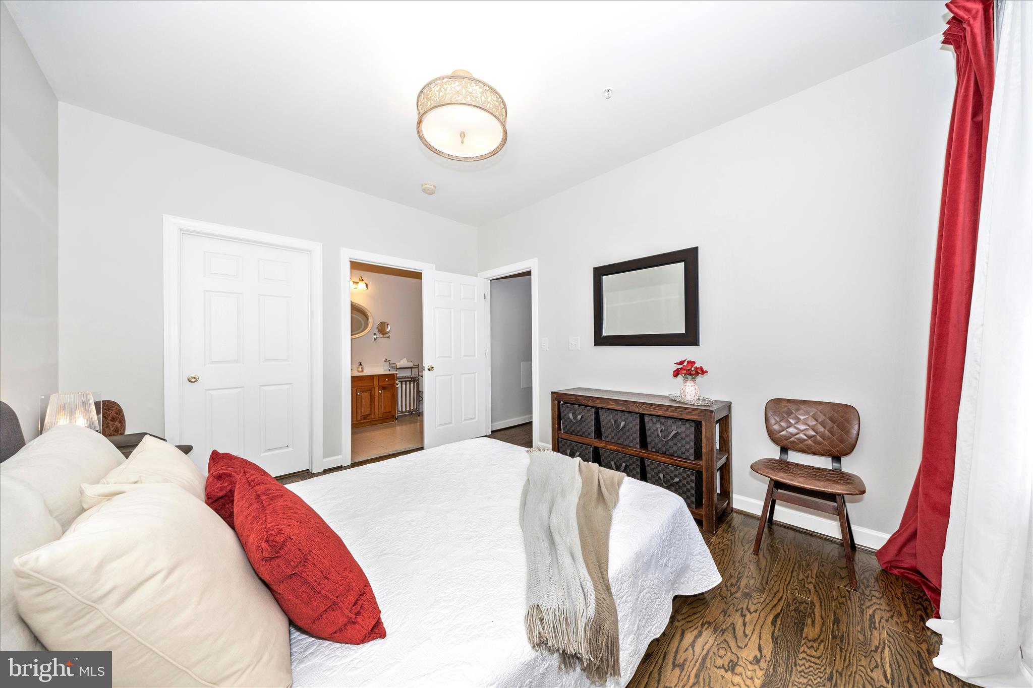 MAXWELL PLACE - Residential