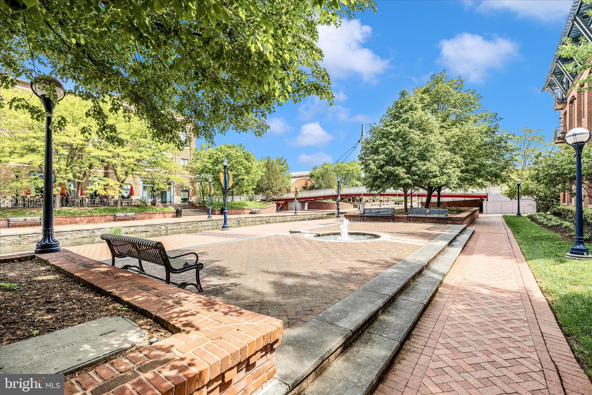 MAXWELL PLACE - Residential