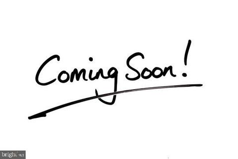 Photo of 35 E All Saints Street #114, FREDERICK, MD 21701 (MLS # MDFR2080242)