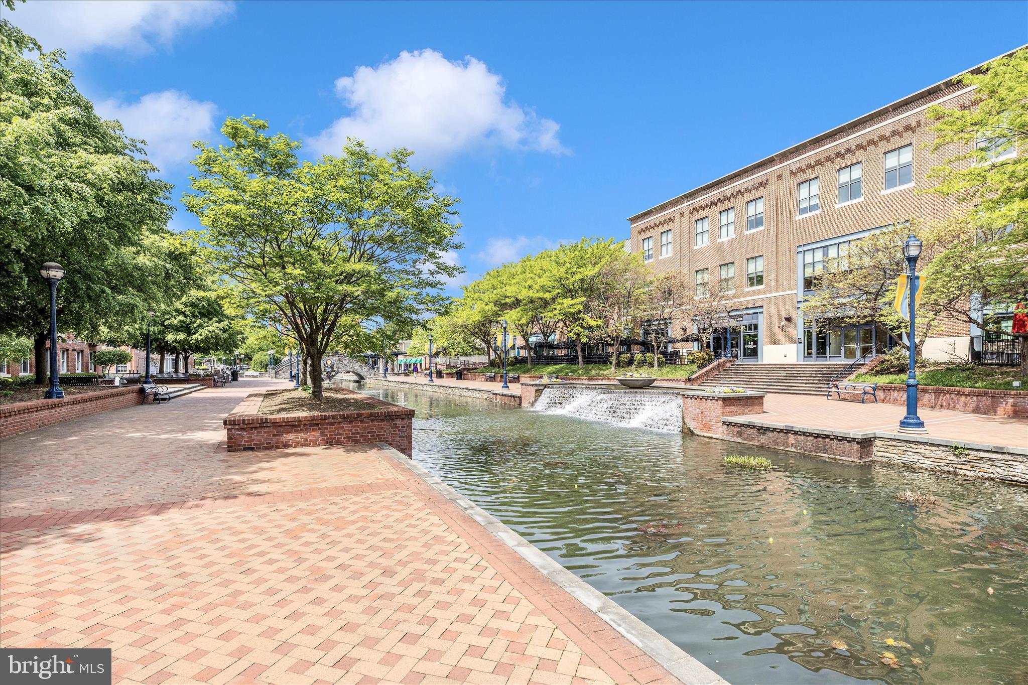 MAXWELL PLACE - Residential