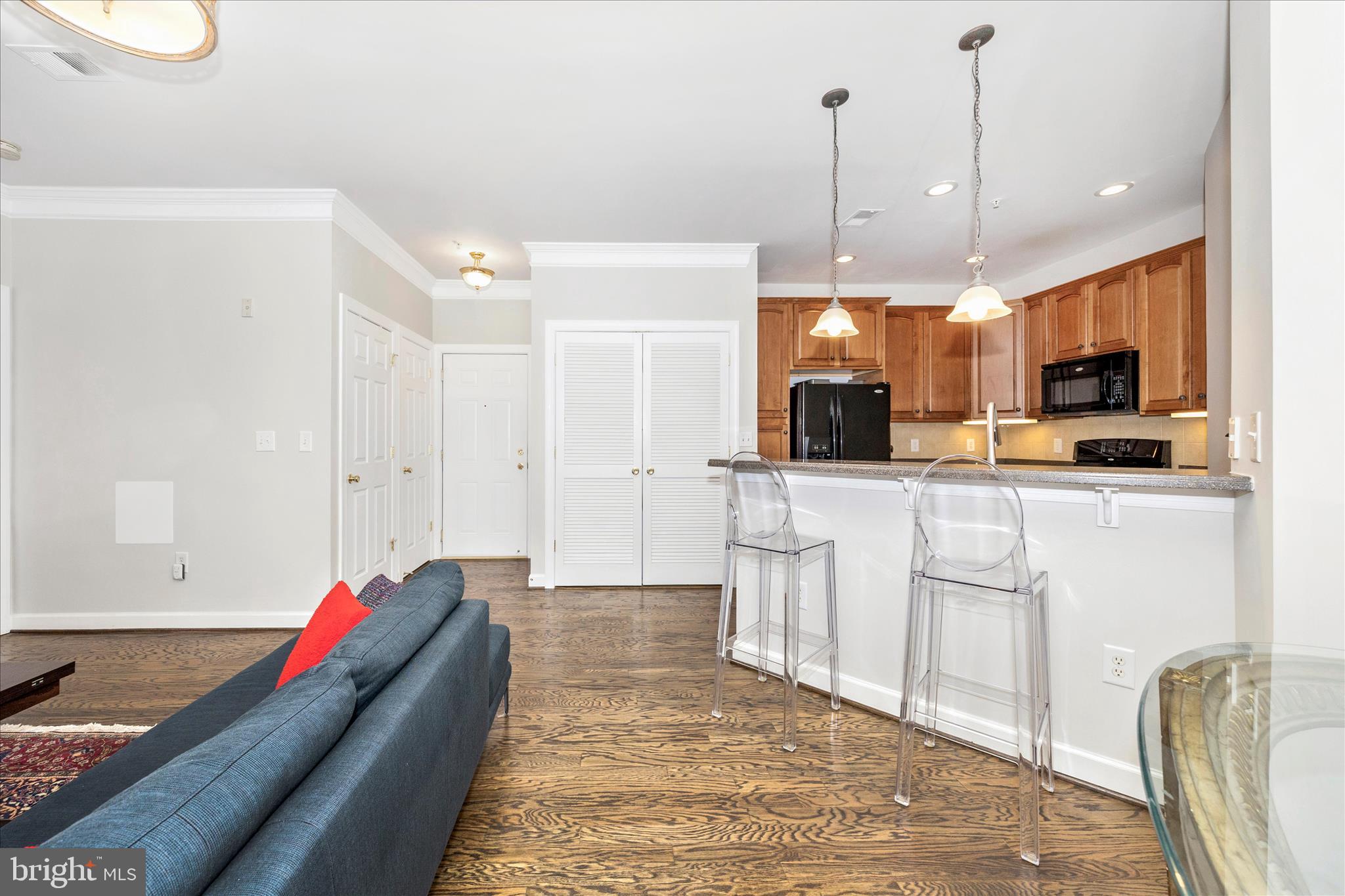 MAXWELL PLACE - Residential