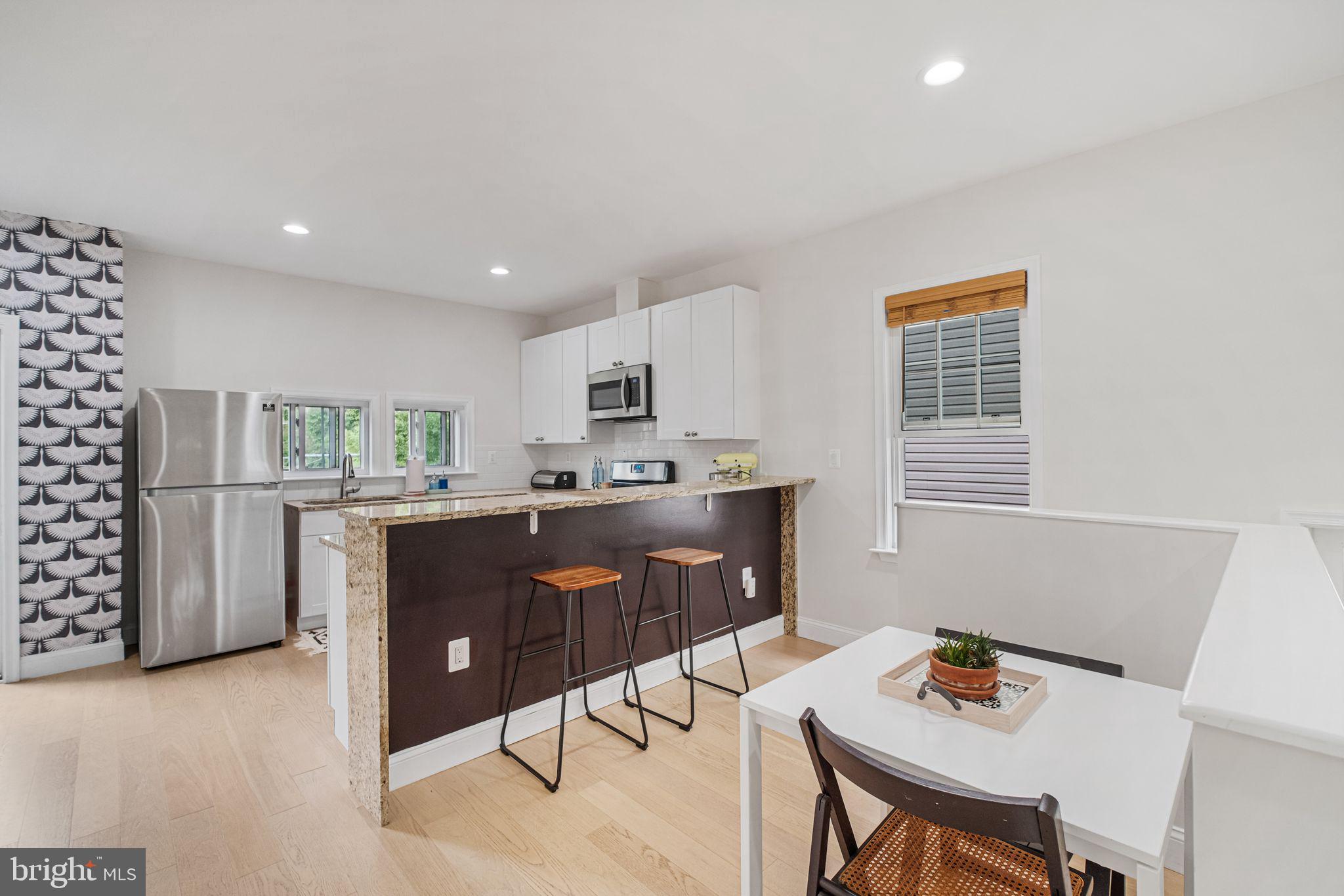 BRENTWOOD - Residential