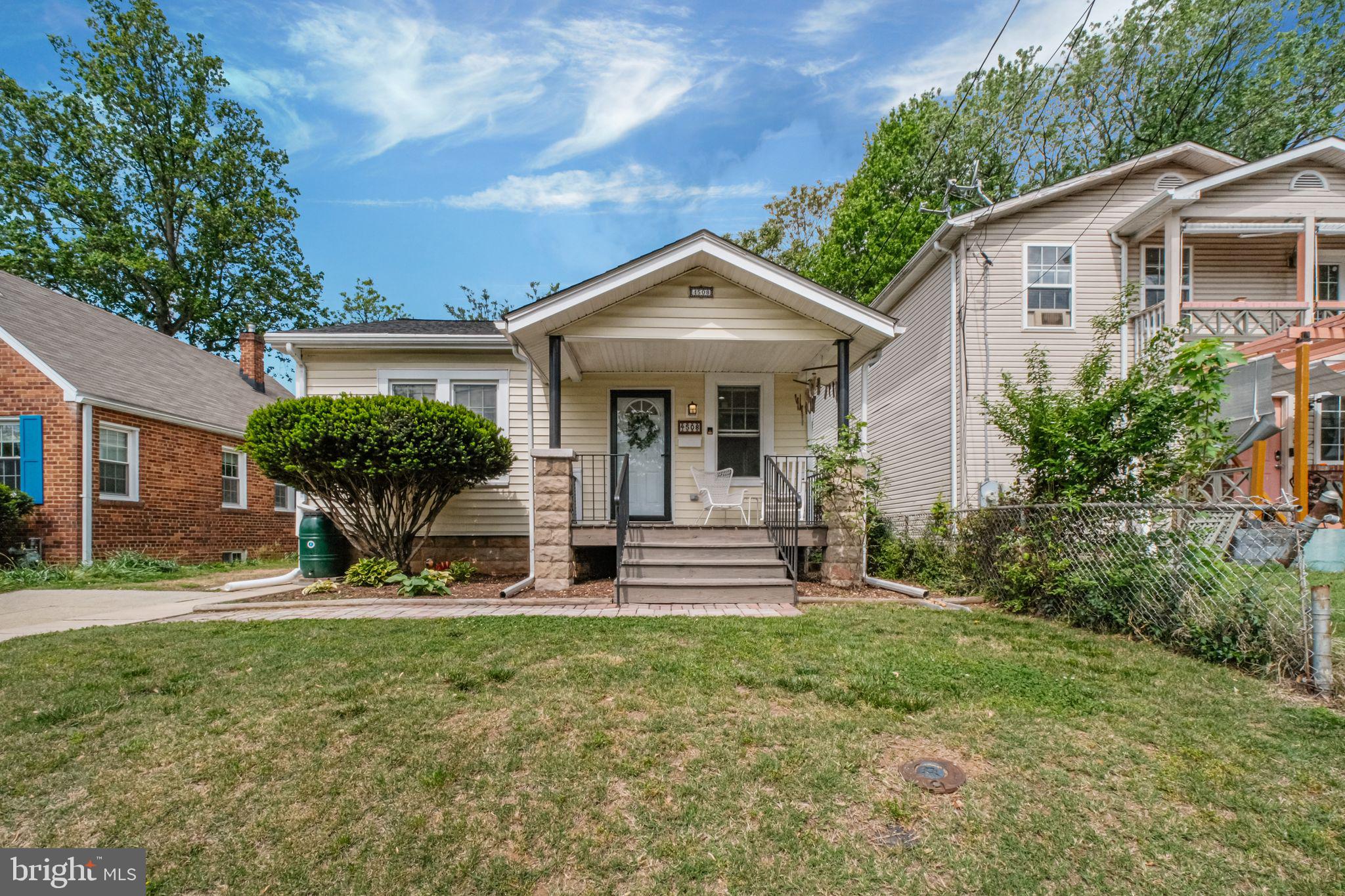 BRENTWOOD - Residential