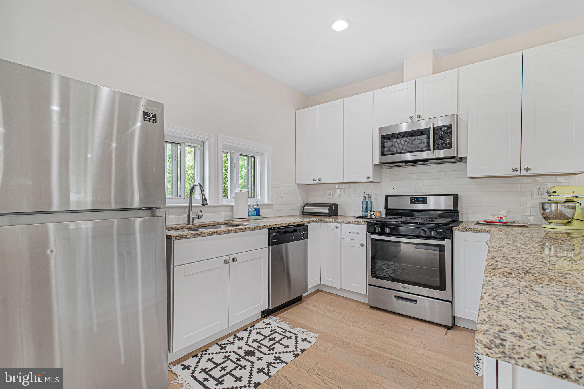 BRENTWOOD - Residential