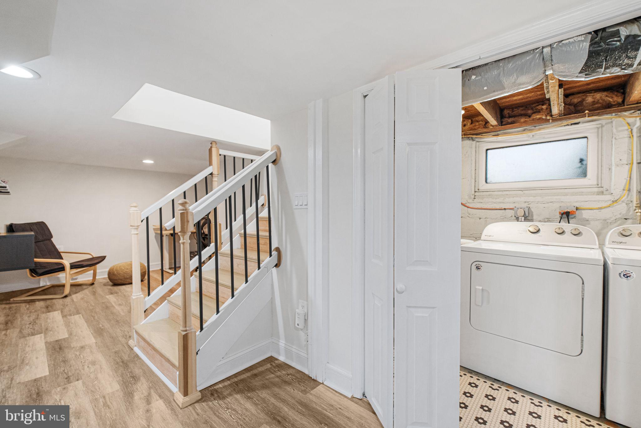 BRENTWOOD - Residential