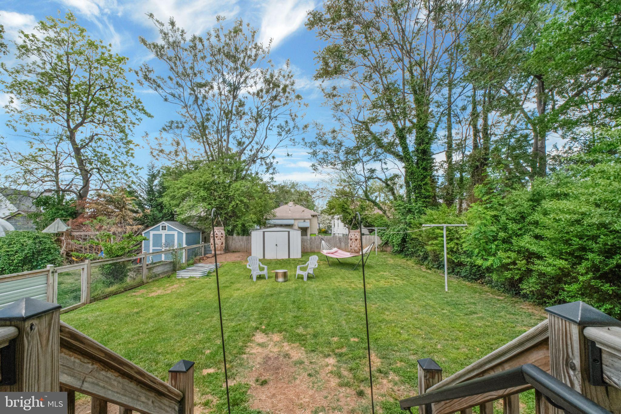 BRENTWOOD - Residential