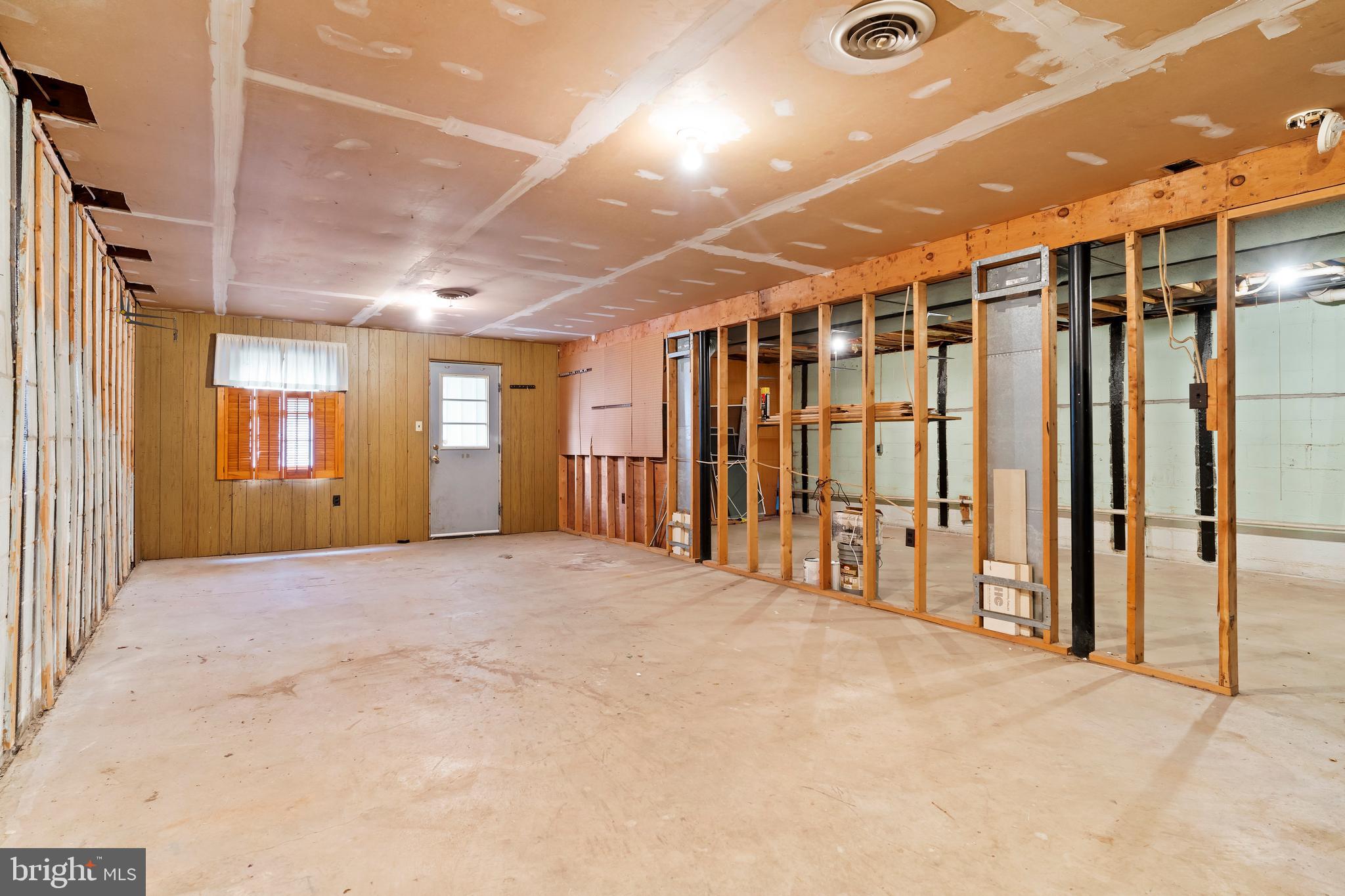 TIMBER RIDGE - Residential