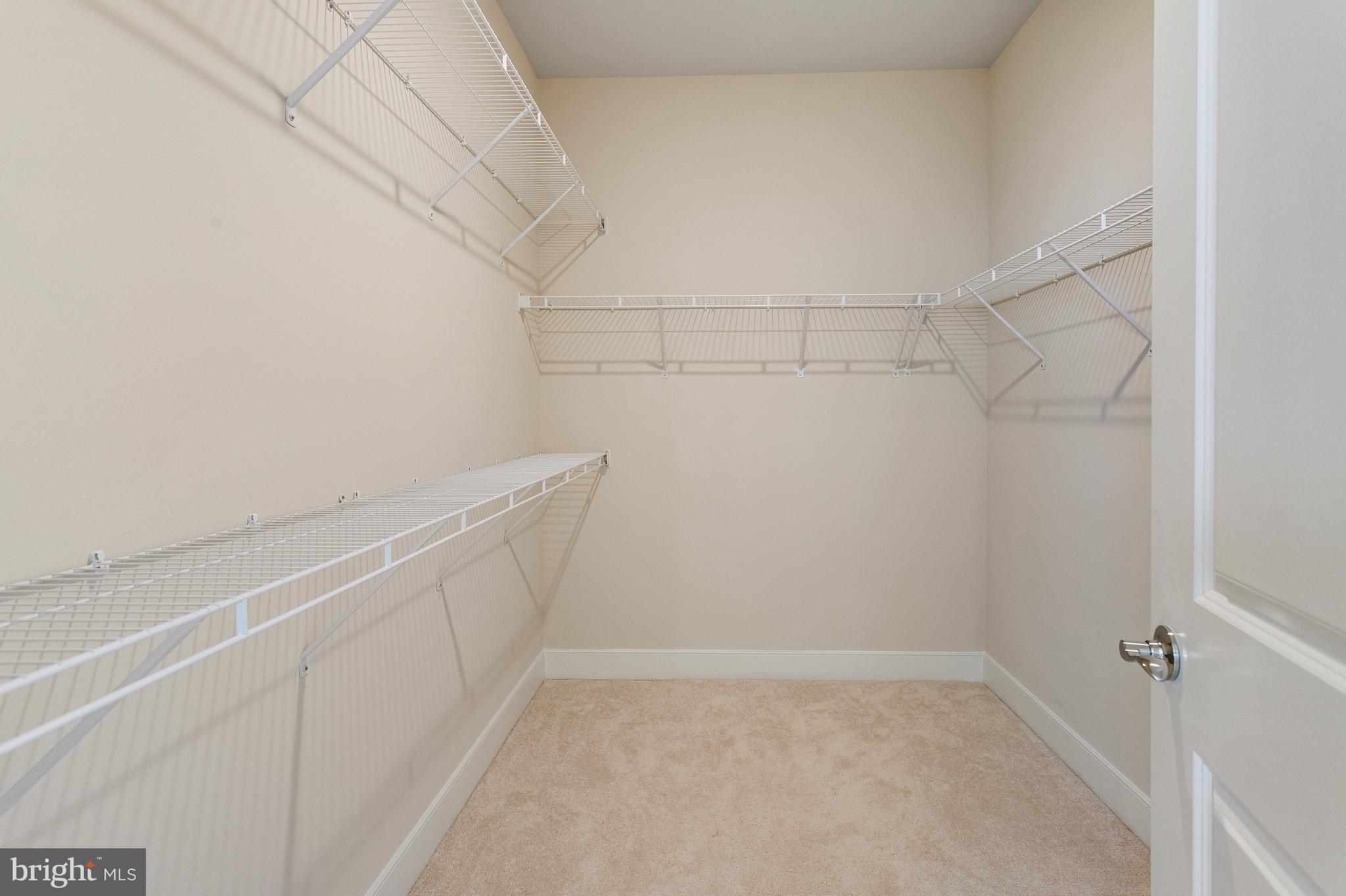 POTOMAC SHORES - Residential Lease