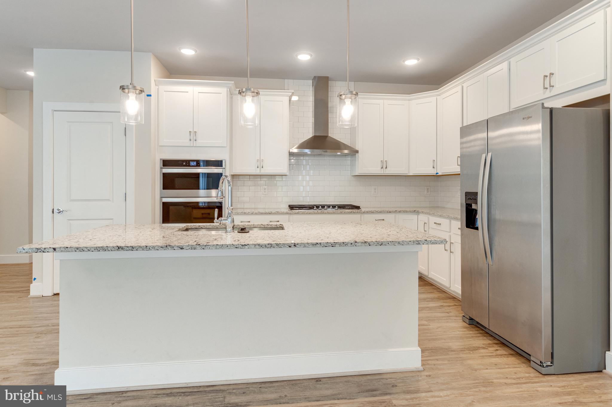 POTOMAC SHORES - Residential Lease