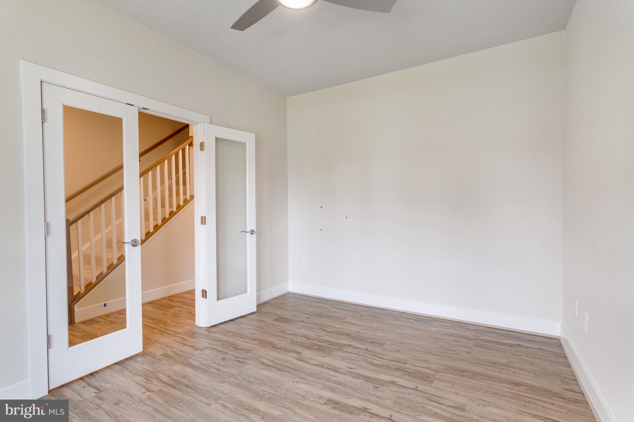 POTOMAC SHORES - Residential Lease