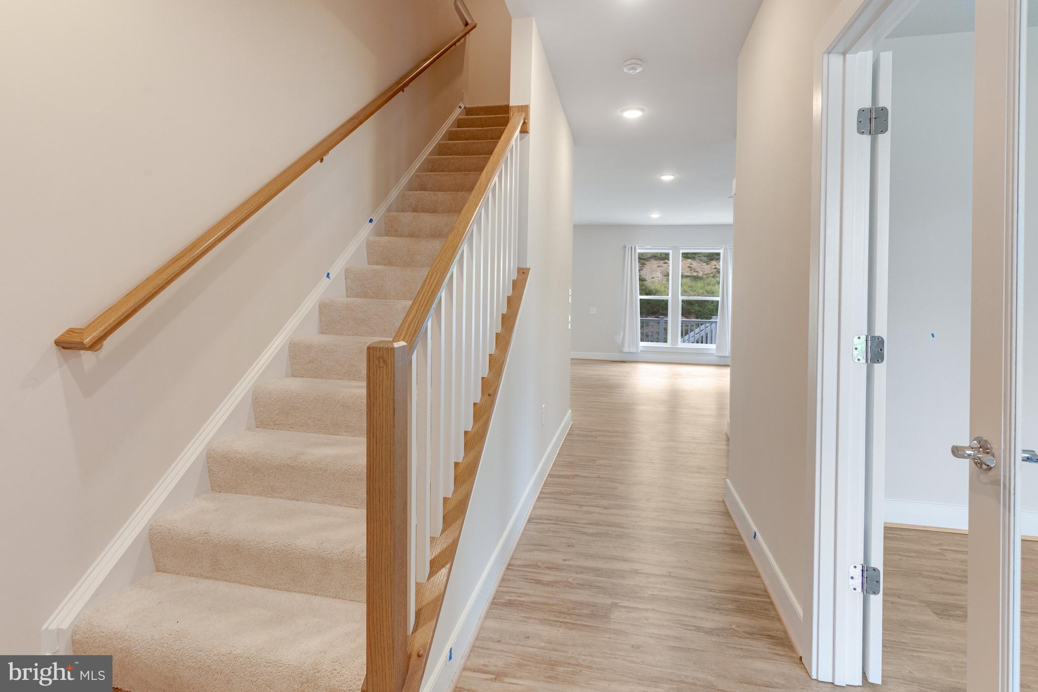 POTOMAC SHORES - Residential Lease