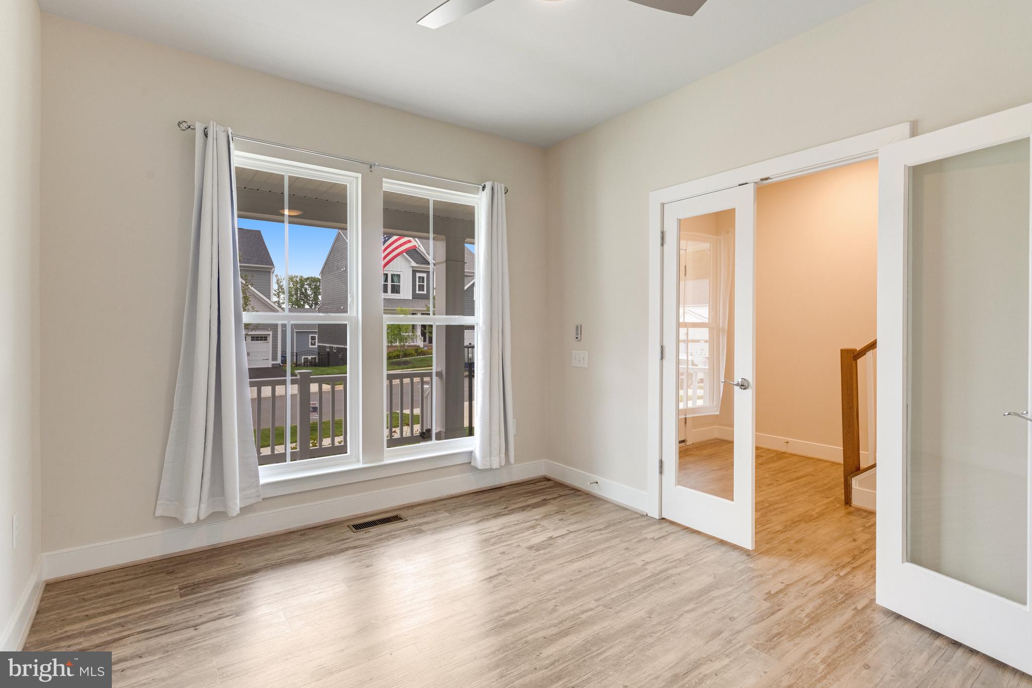 POTOMAC SHORES - Residential Lease