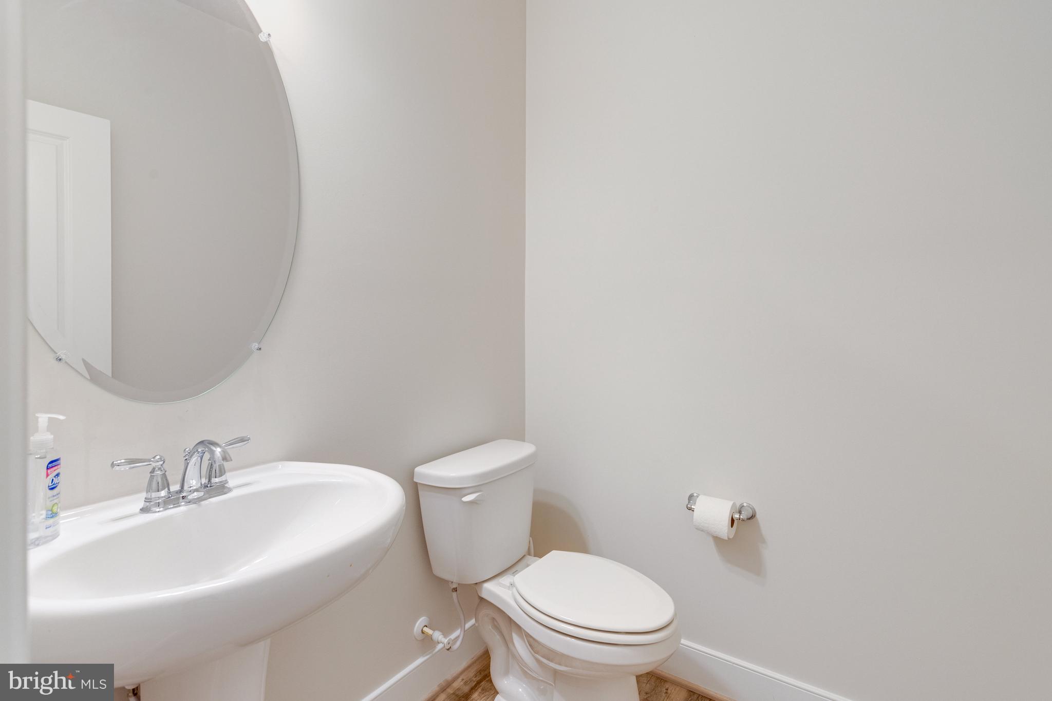 POTOMAC SHORES - Residential Lease