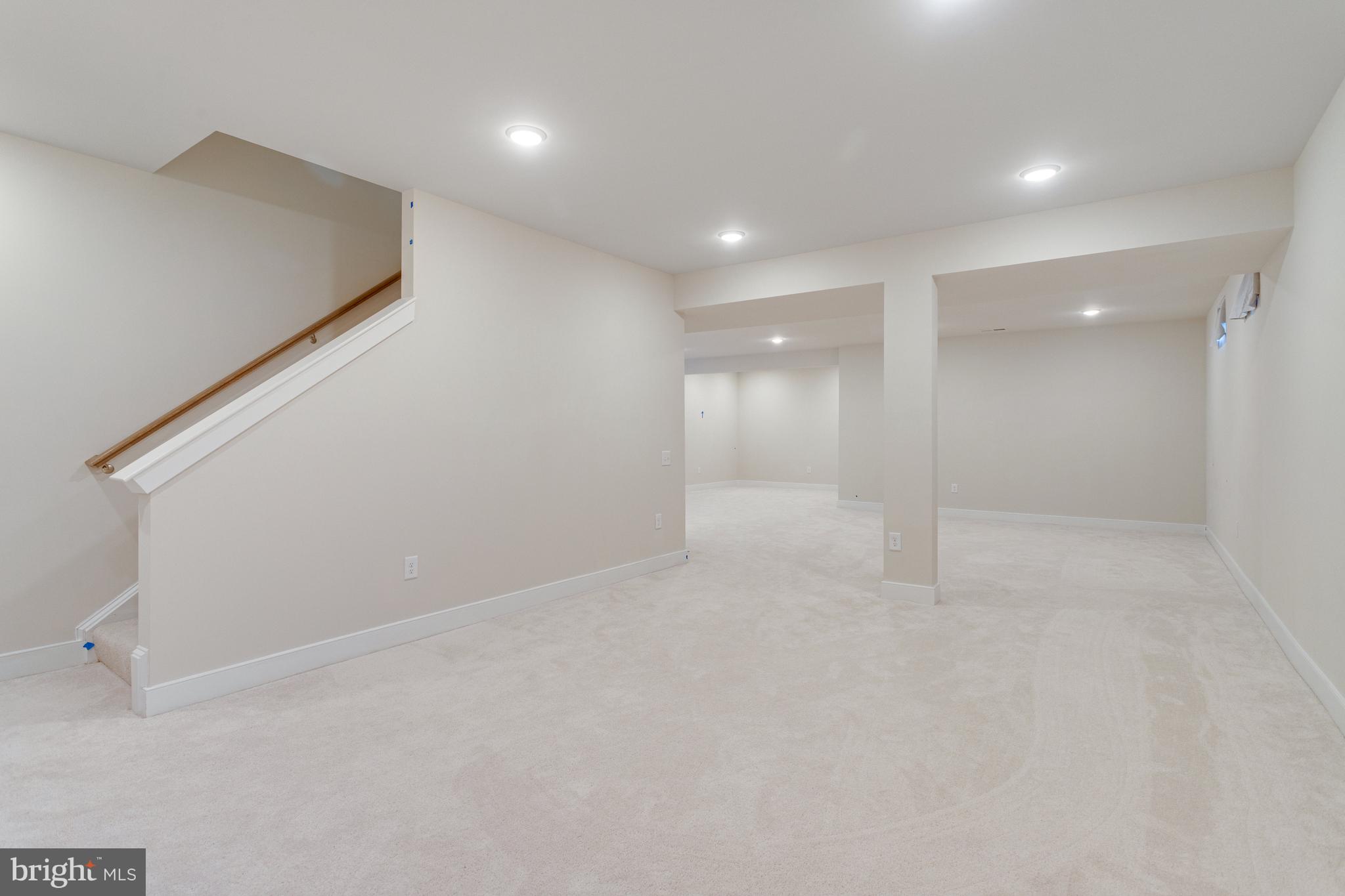 POTOMAC SHORES - Residential Lease