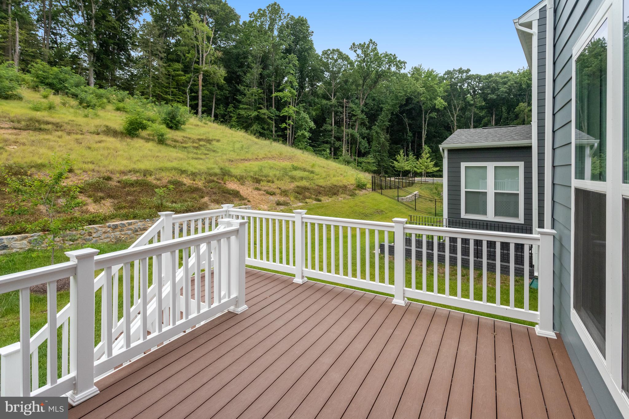 POTOMAC SHORES - Residential Lease