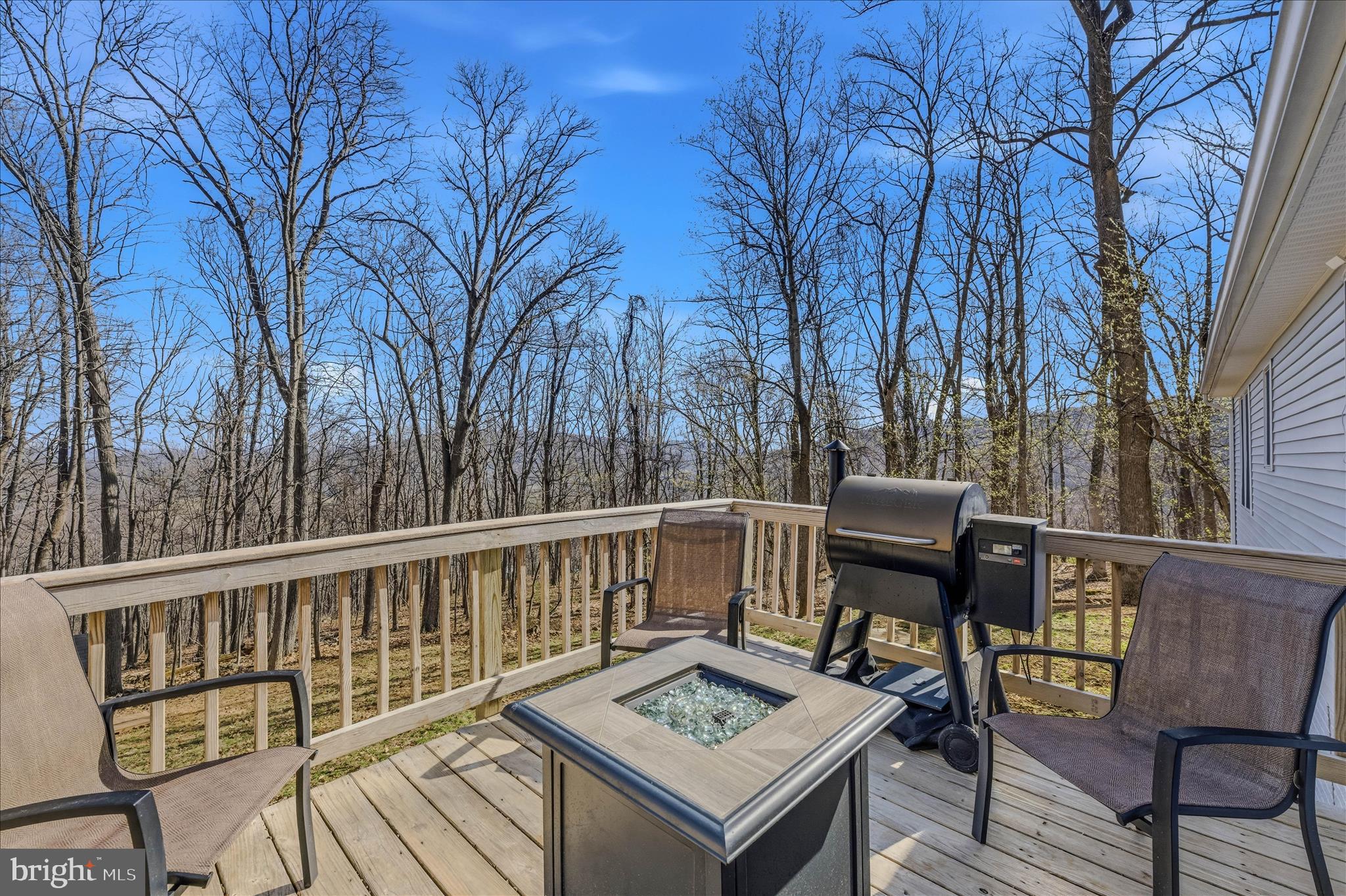 HIGH KNOB - Residential