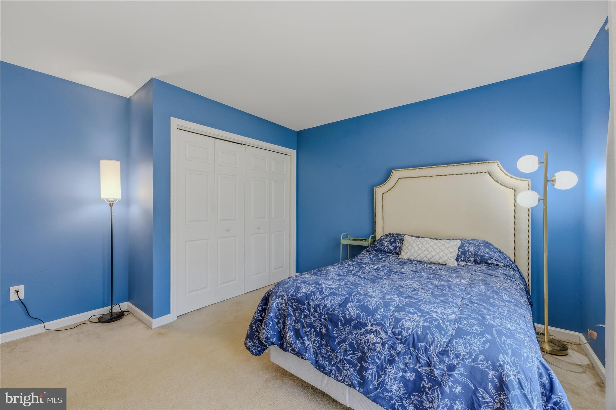 HIGH KNOB - Residential