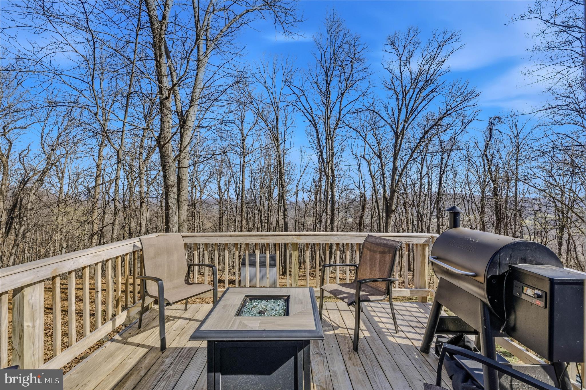 HIGH KNOB - Residential