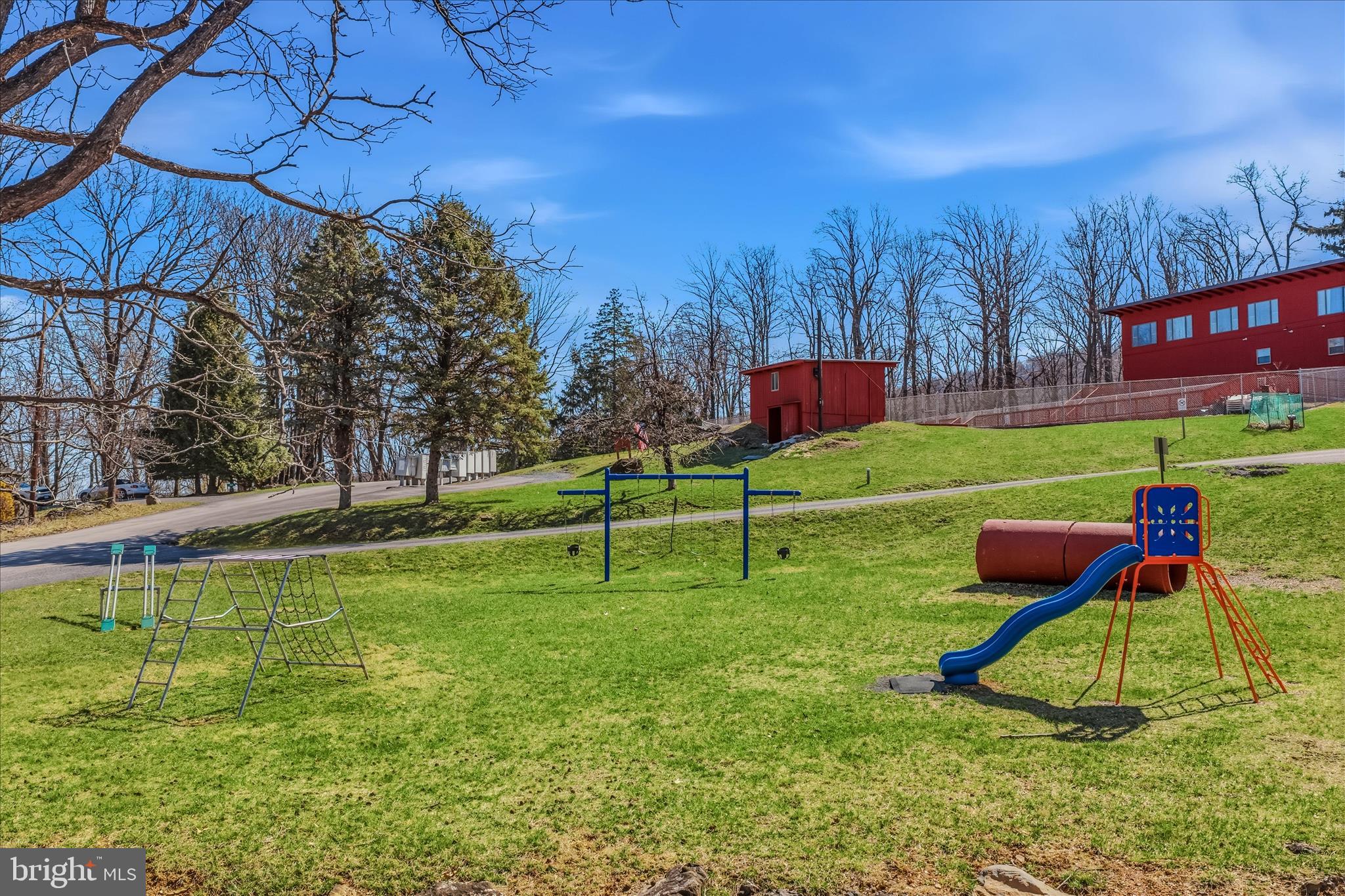 HIGH KNOB - Residential