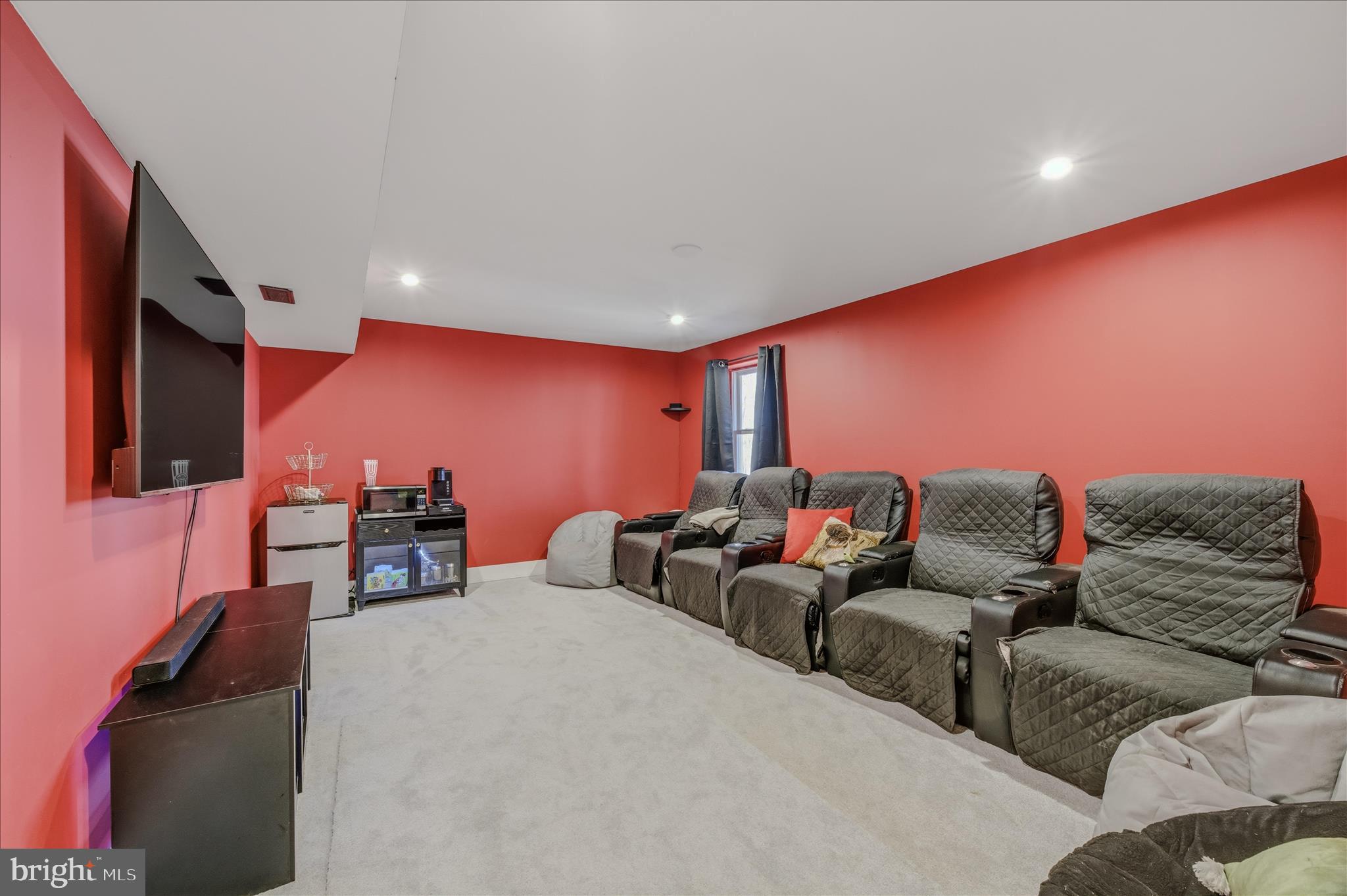 HIGH KNOB - Residential