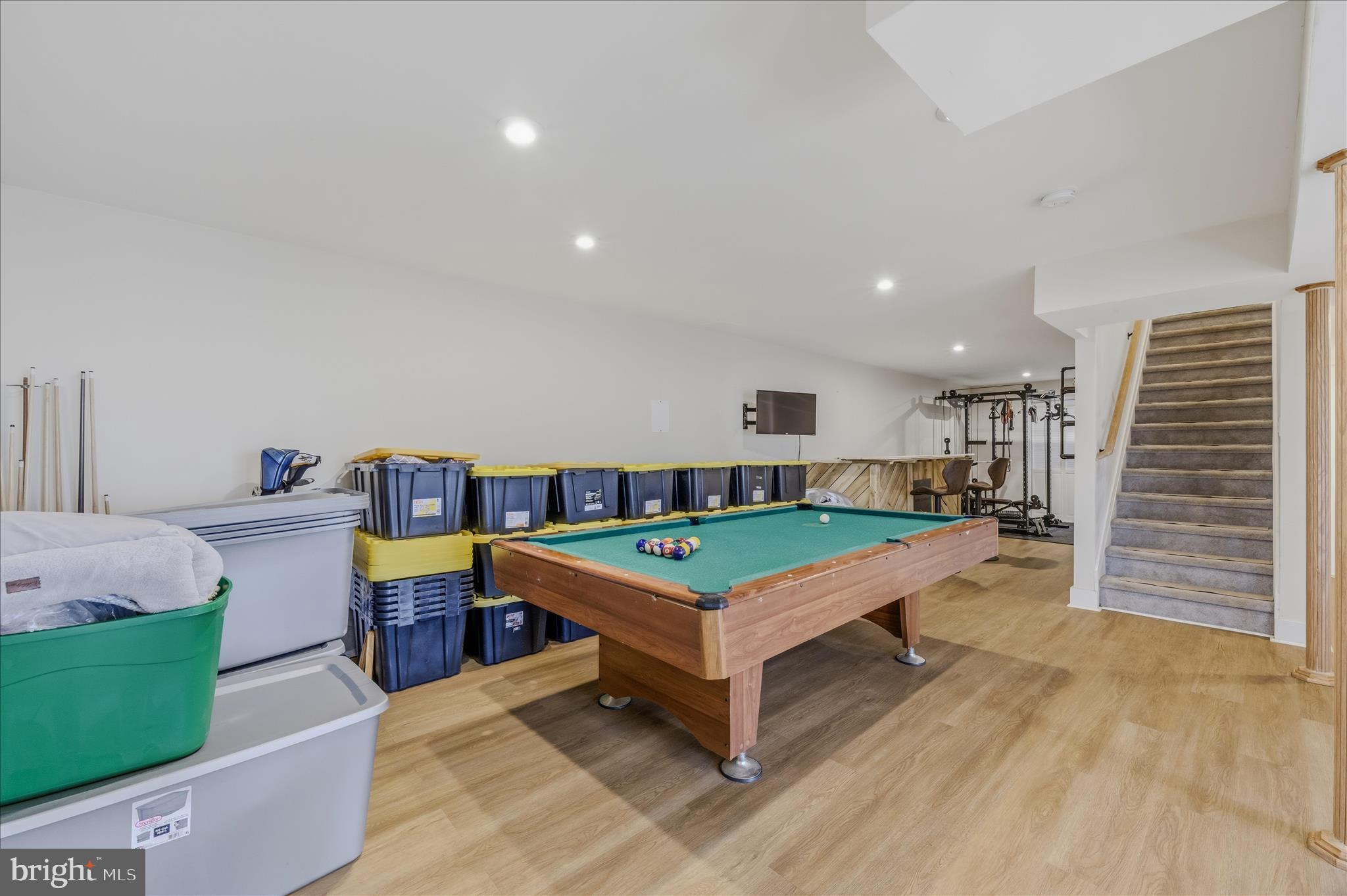 HIGH KNOB - Residential