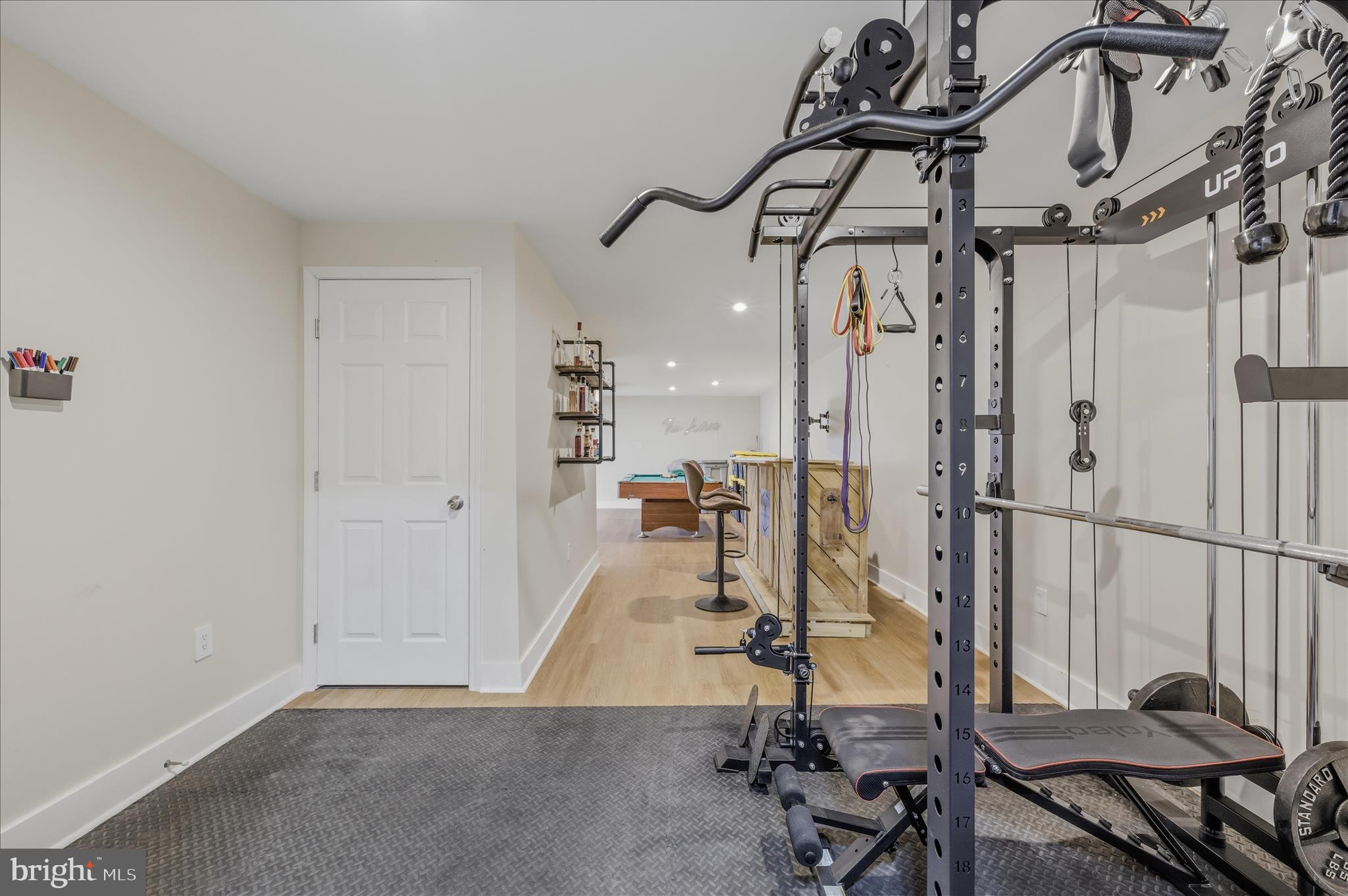 HIGH KNOB - Residential