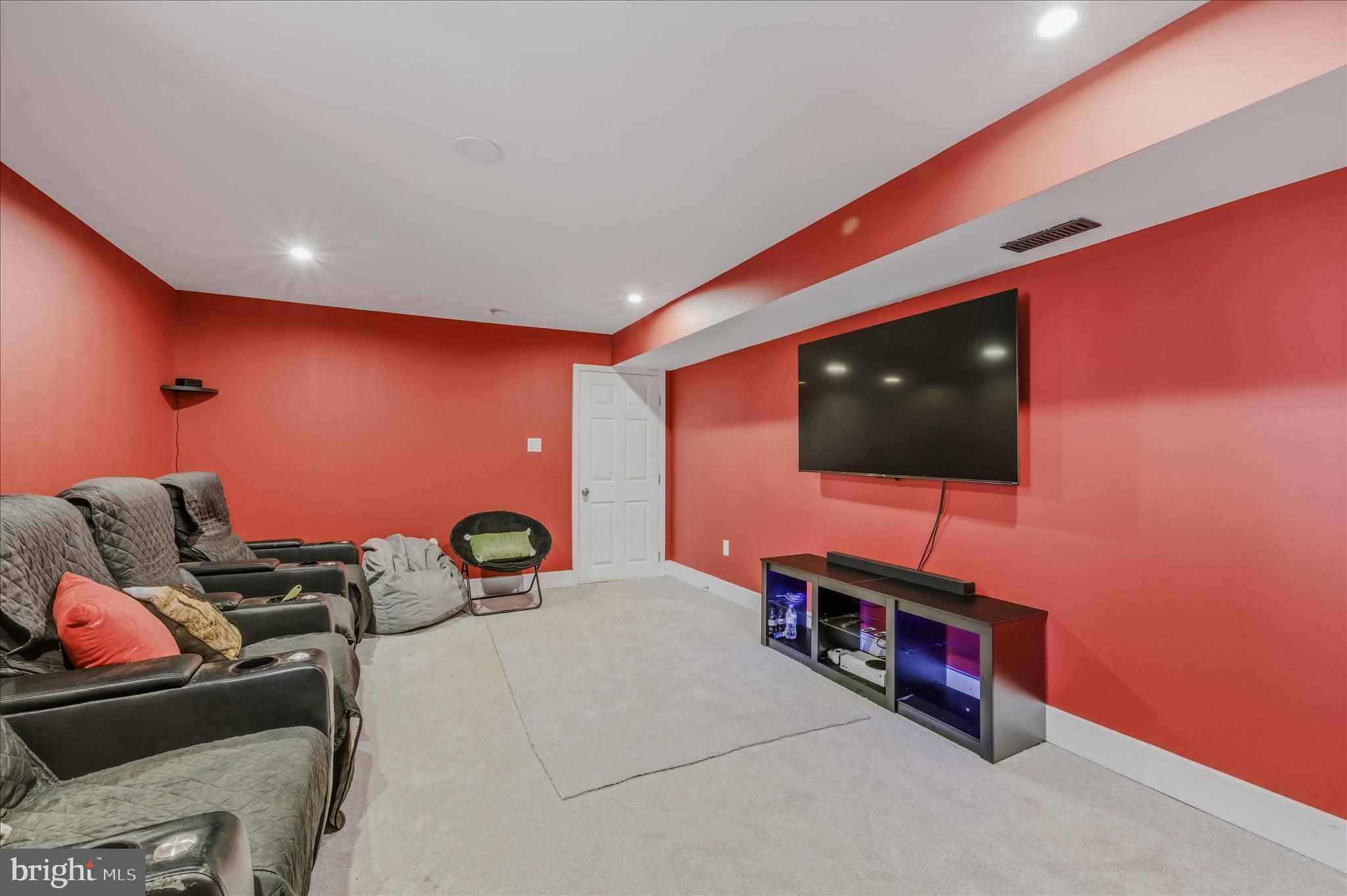 HIGH KNOB - Residential