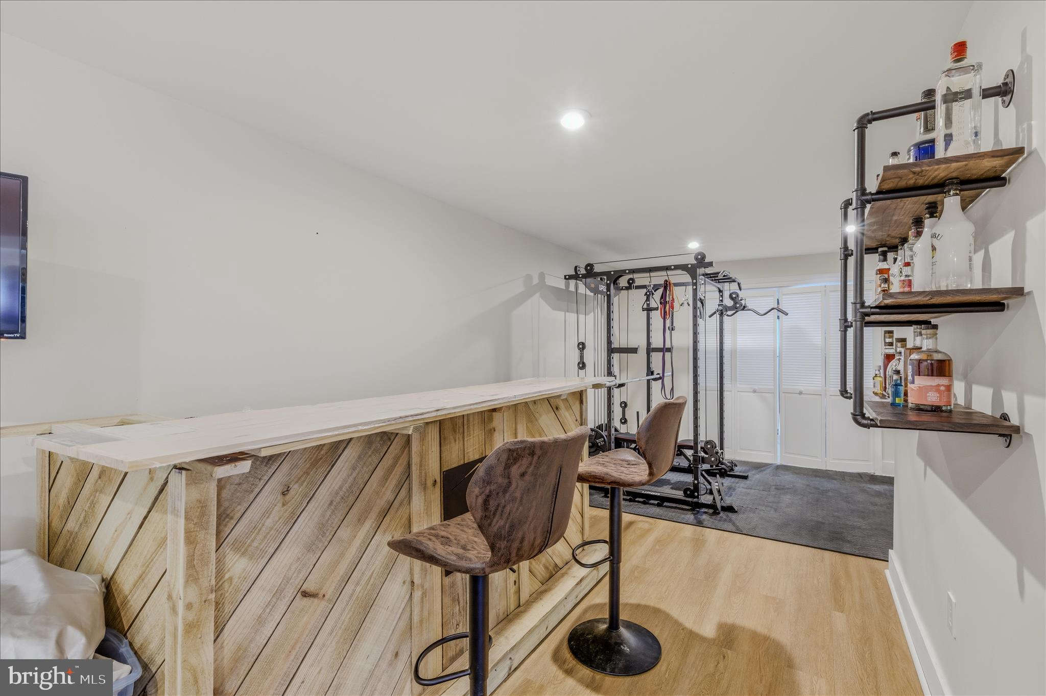 HIGH KNOB - Residential