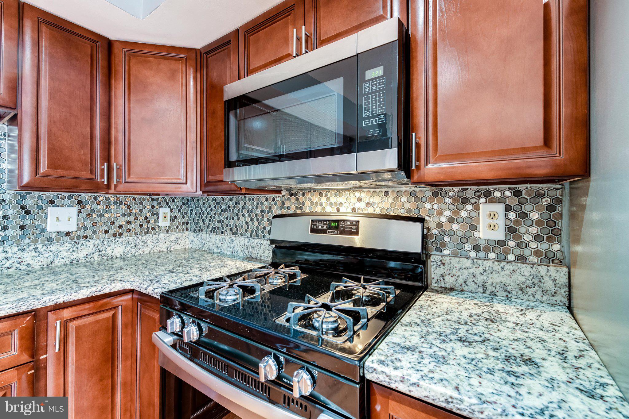 OLD BRIDGE ESTATES - Residential