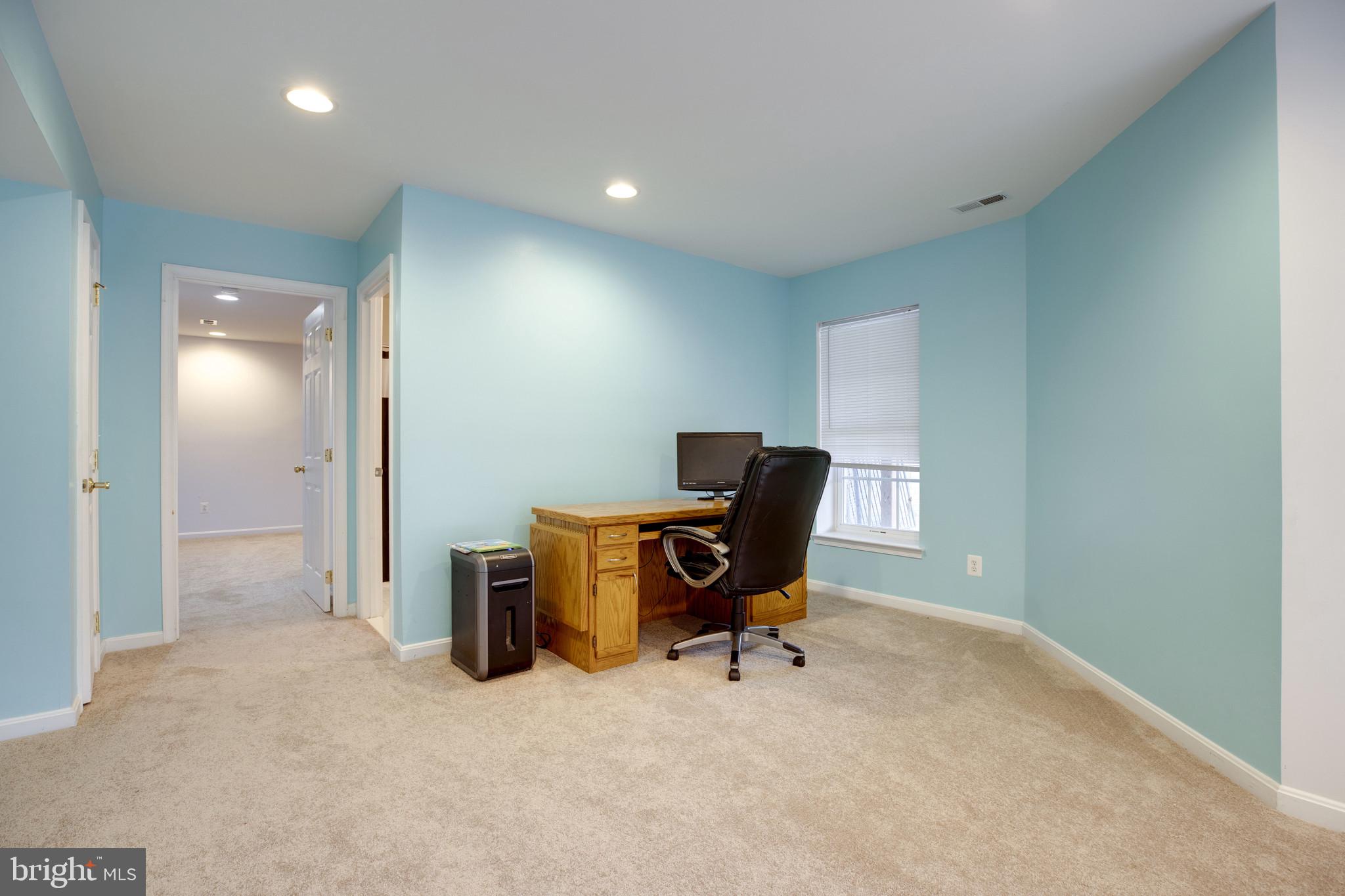 PARKWAY WEST - Residential