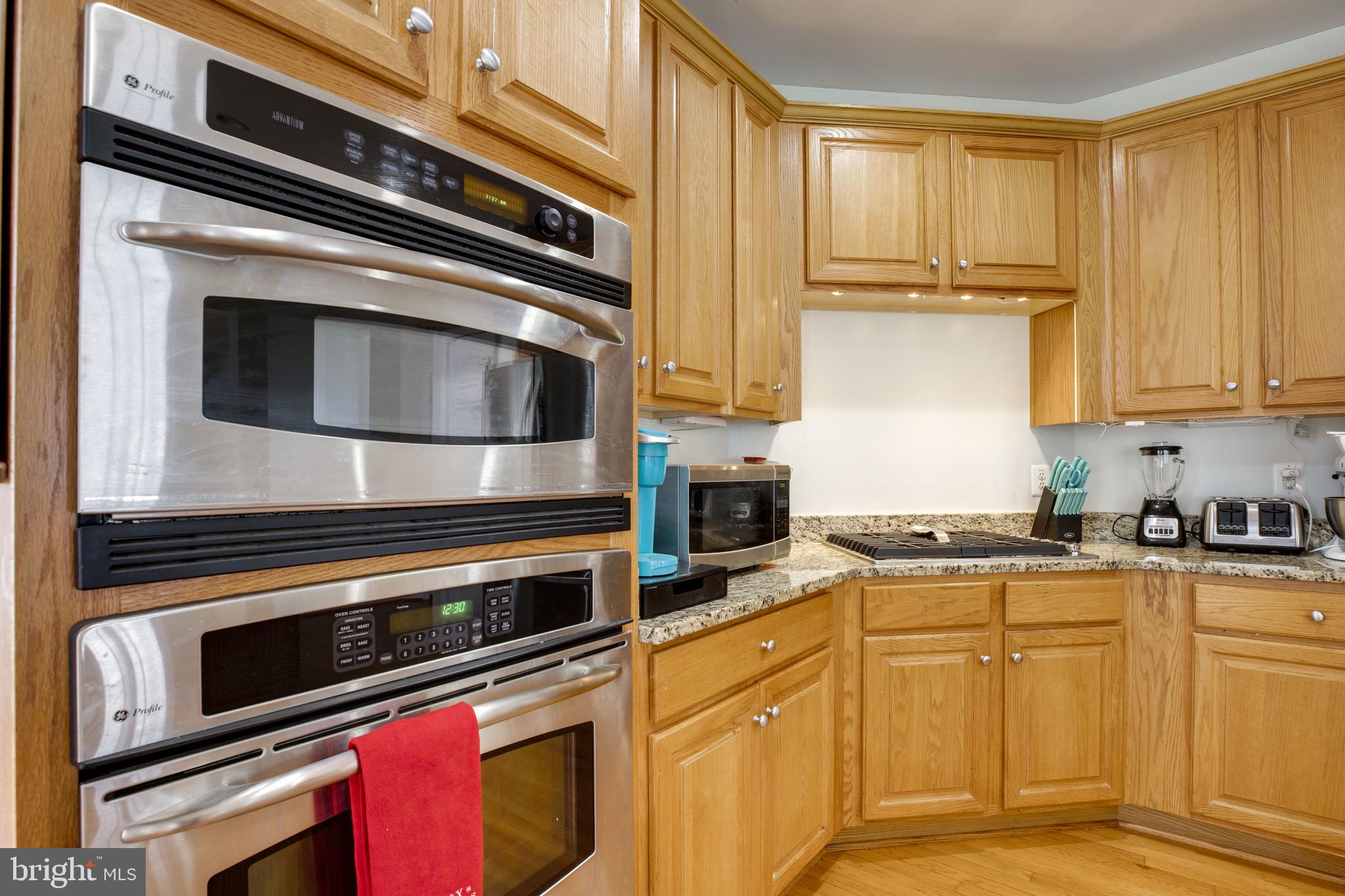 PARKWAY WEST - Residential