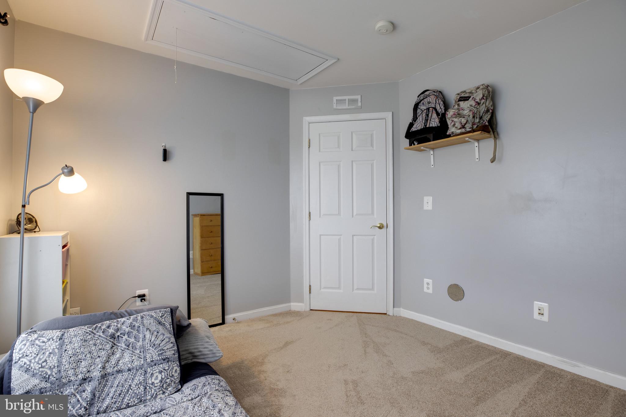 PARKWAY WEST - Residential