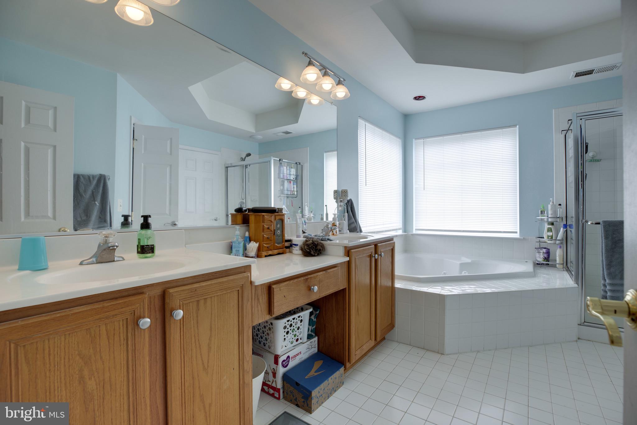 PARKWAY WEST - Residential