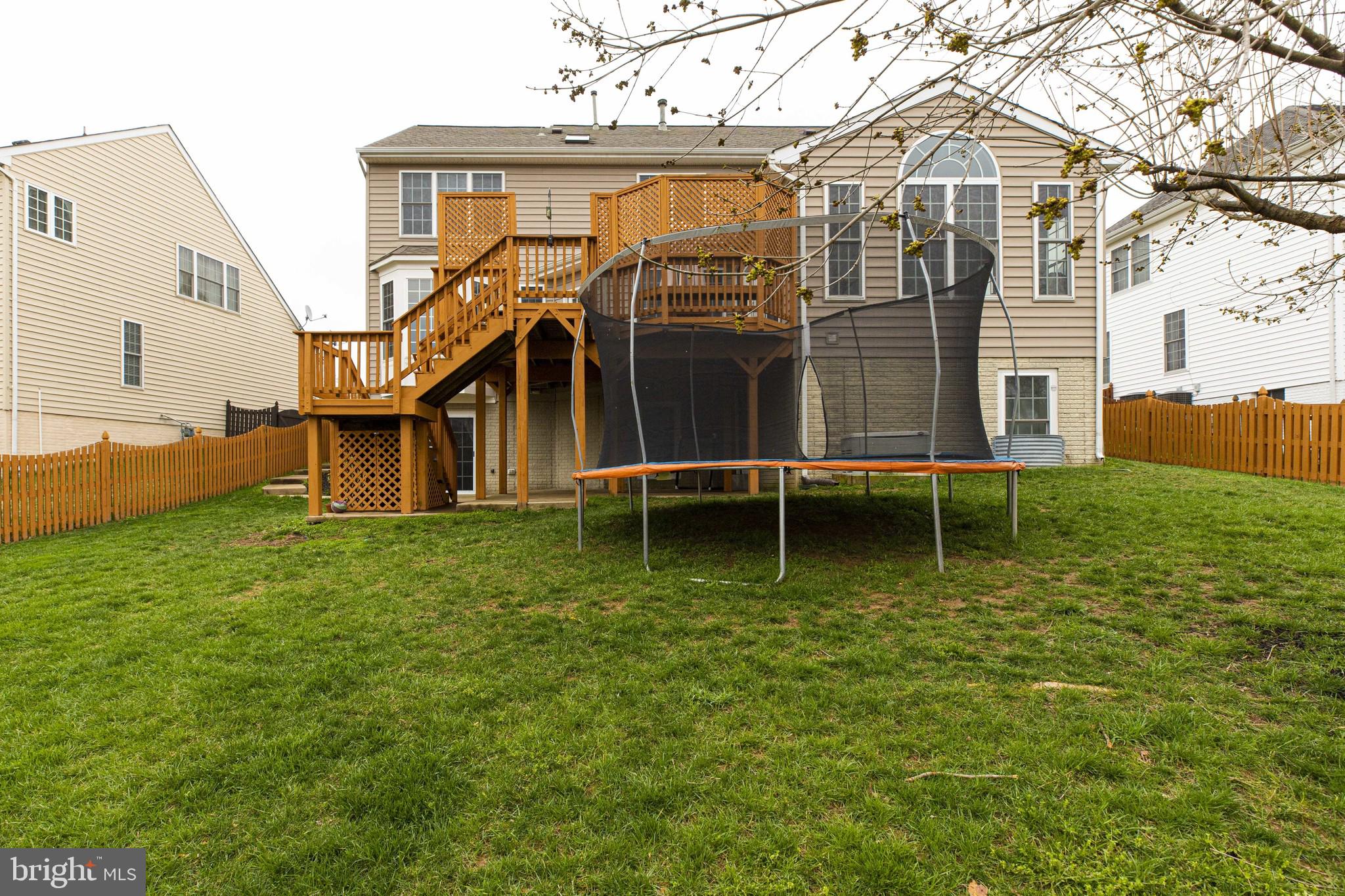 PARKWAY WEST - Residential