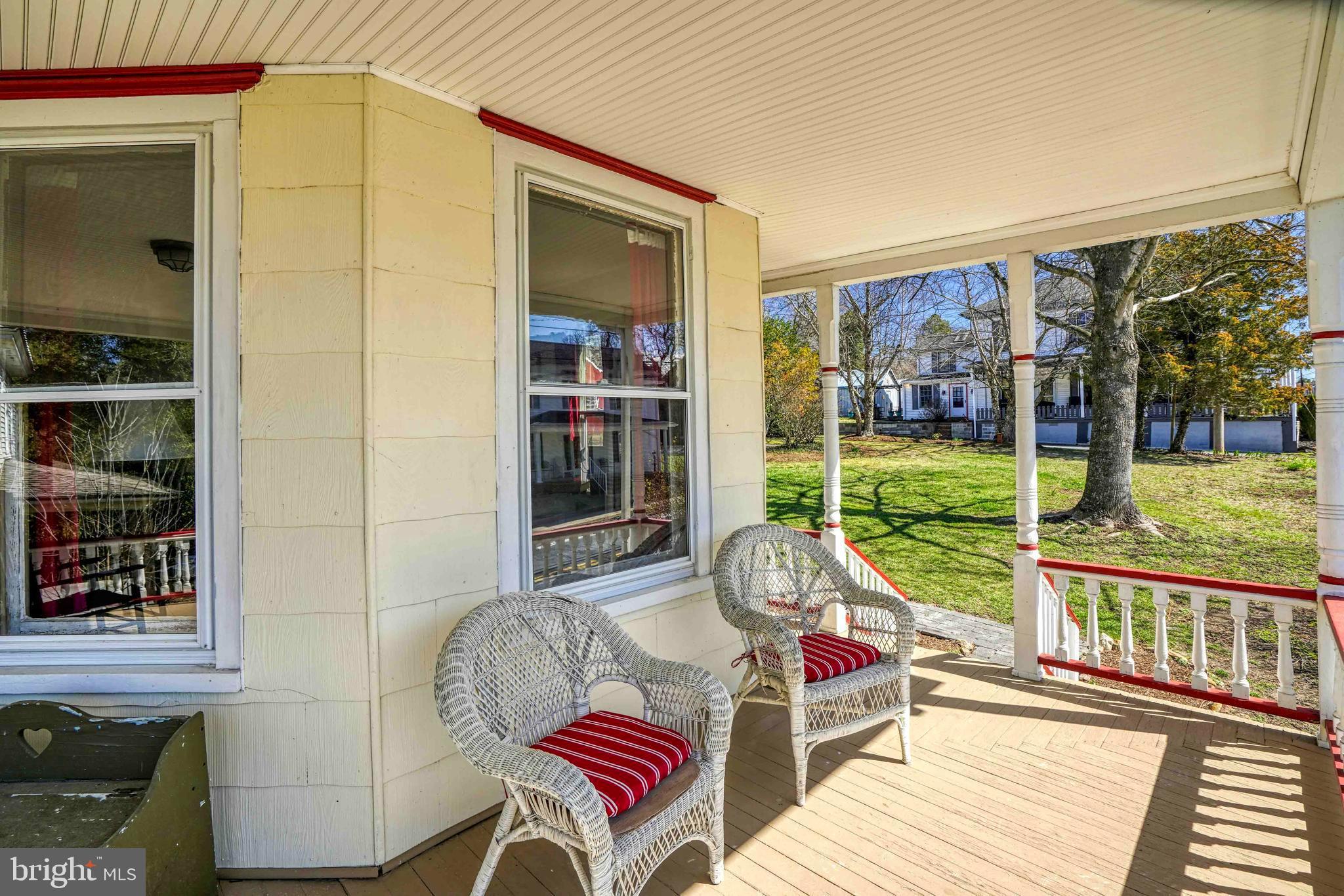 HILLSBORO ESTATES - Residential